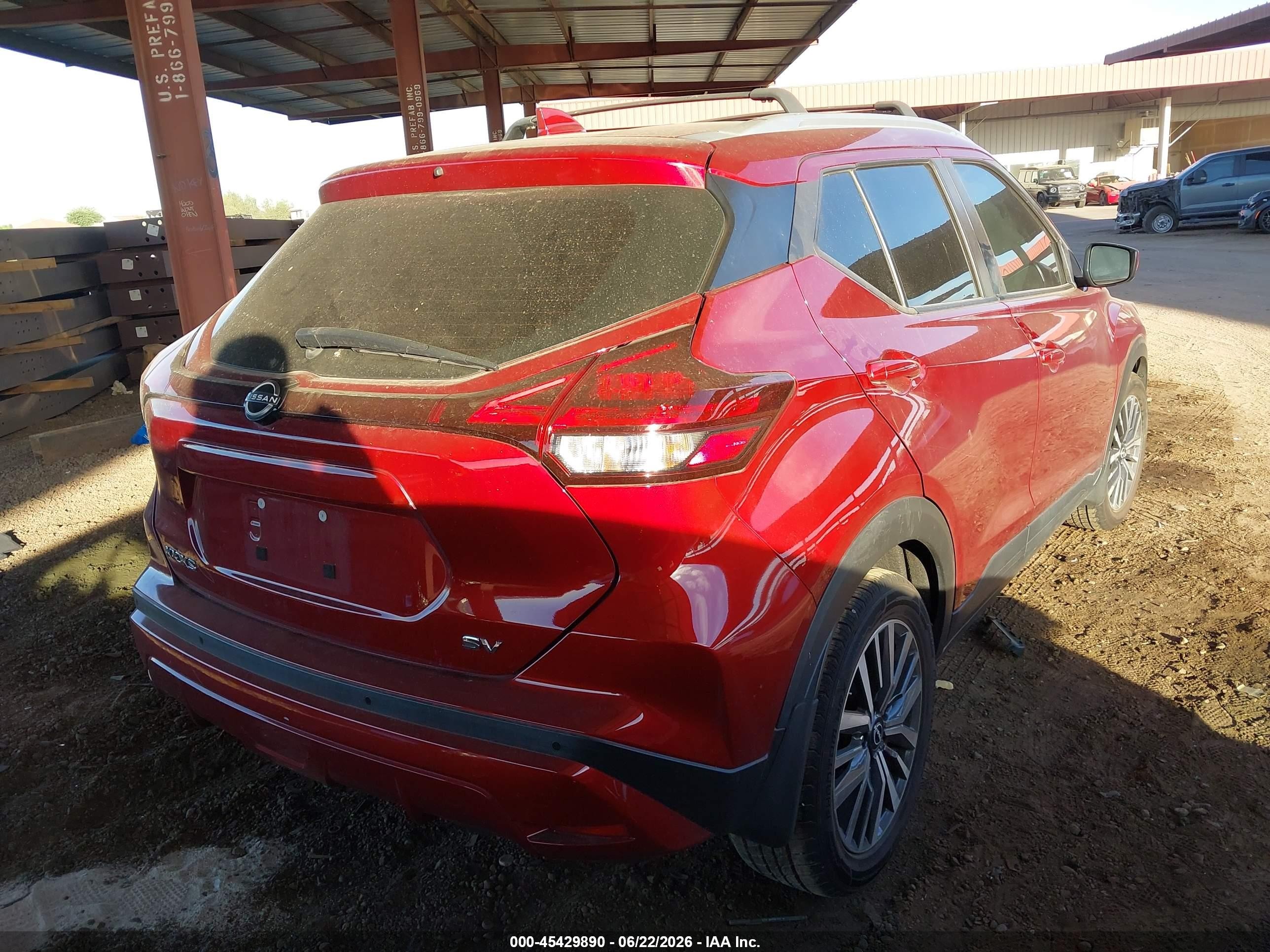 2022 Nissan Kicks VIN 3N1CP5CV7NL502966 IAAI salvage auction — Side, Salvage (Arizona), sold $3,250 on 2026-07-11 (photo 4)