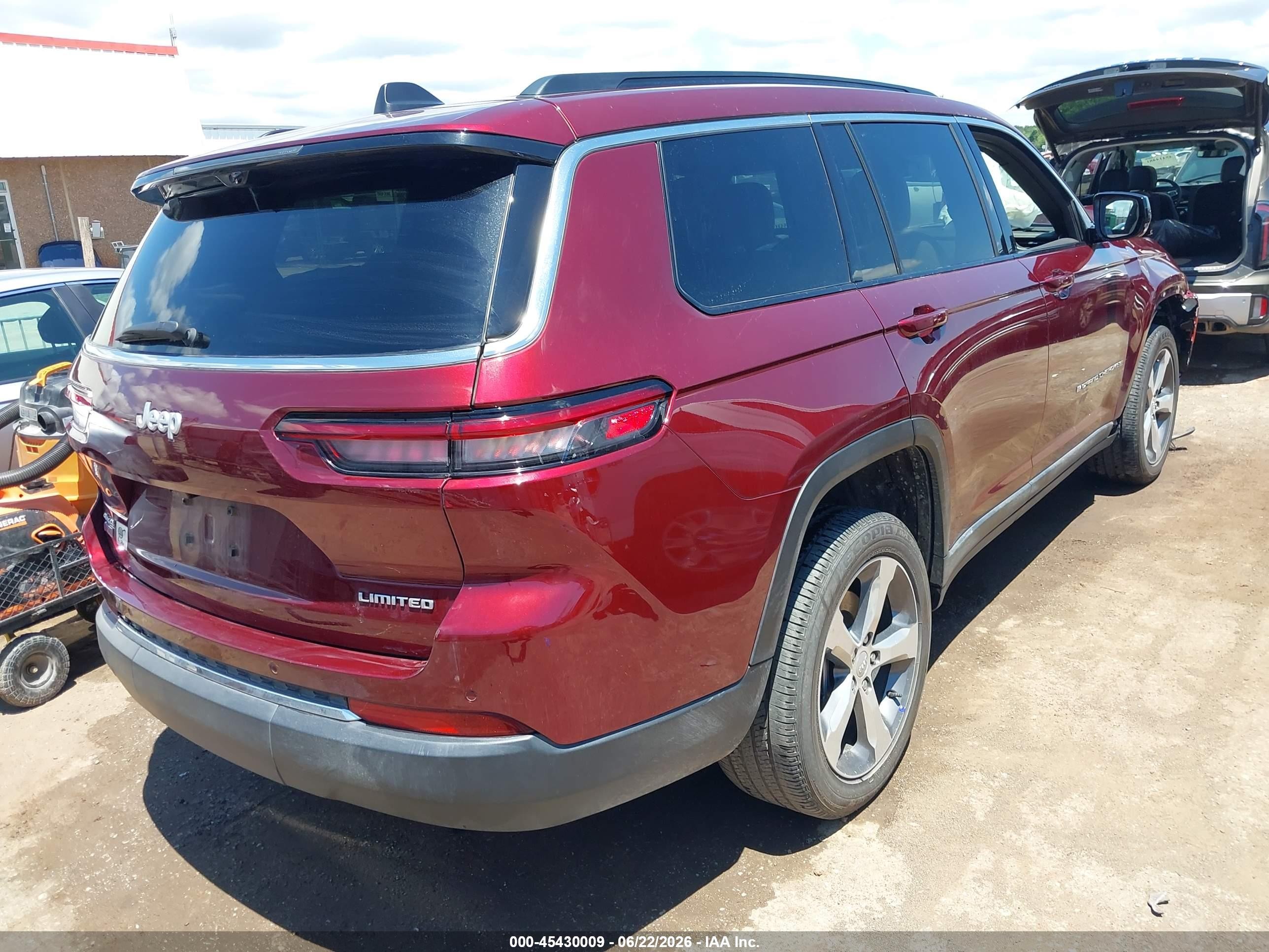 2025 Jeep Grand cherokee VIN 1C4RJKBG8S8639998 IAAI salvage auction — Front End, Clear (Oklahoma), sold $10,700 on 2026-09-05 (photo 4)
