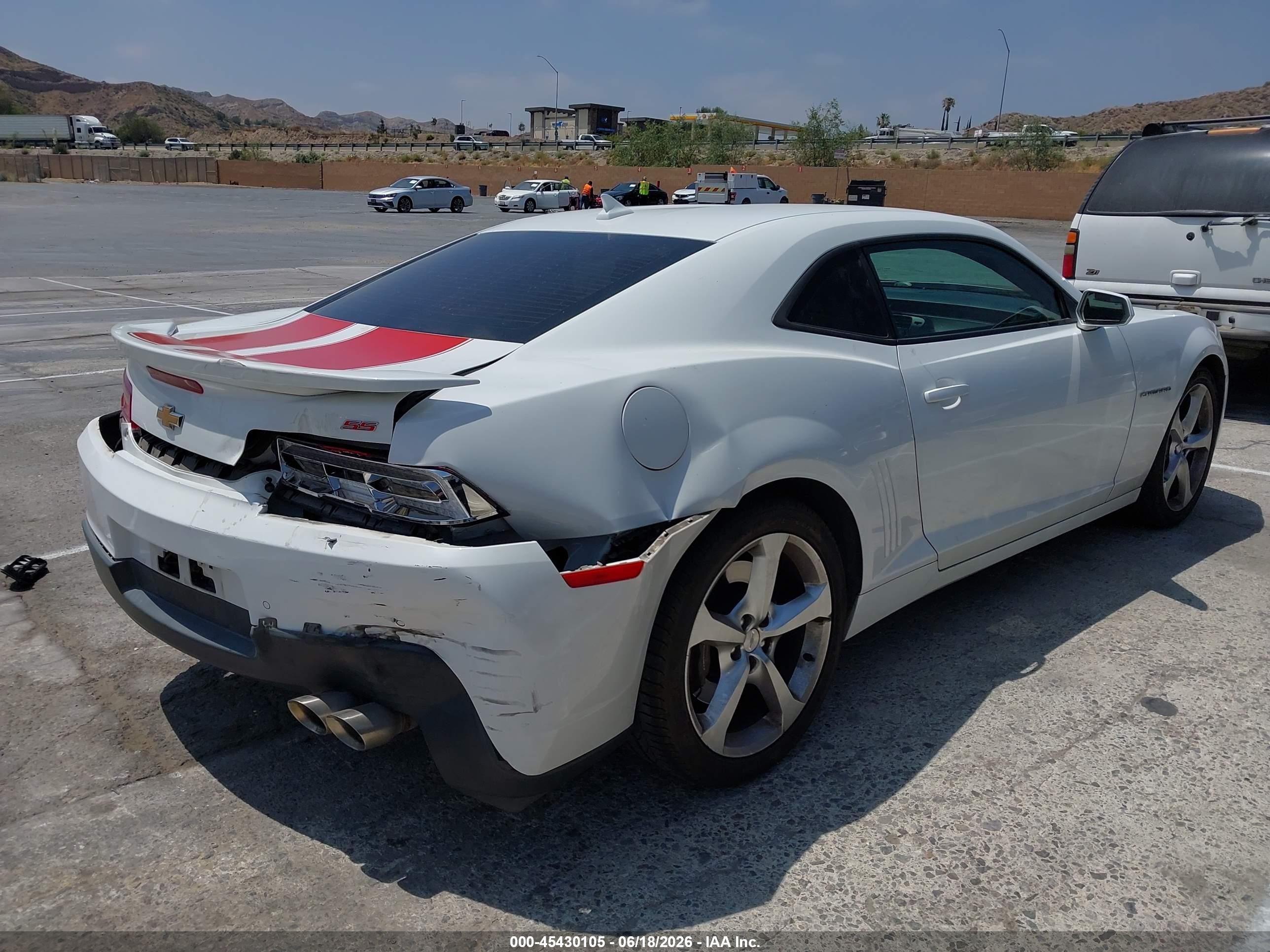 2015 Chevrolet Camaro VIN 2G1FJ1EW4F9223787 IAAI salvage auction — Rear End, Salvage (California), sold $5,400 on 2026-09-17 (photo 4)