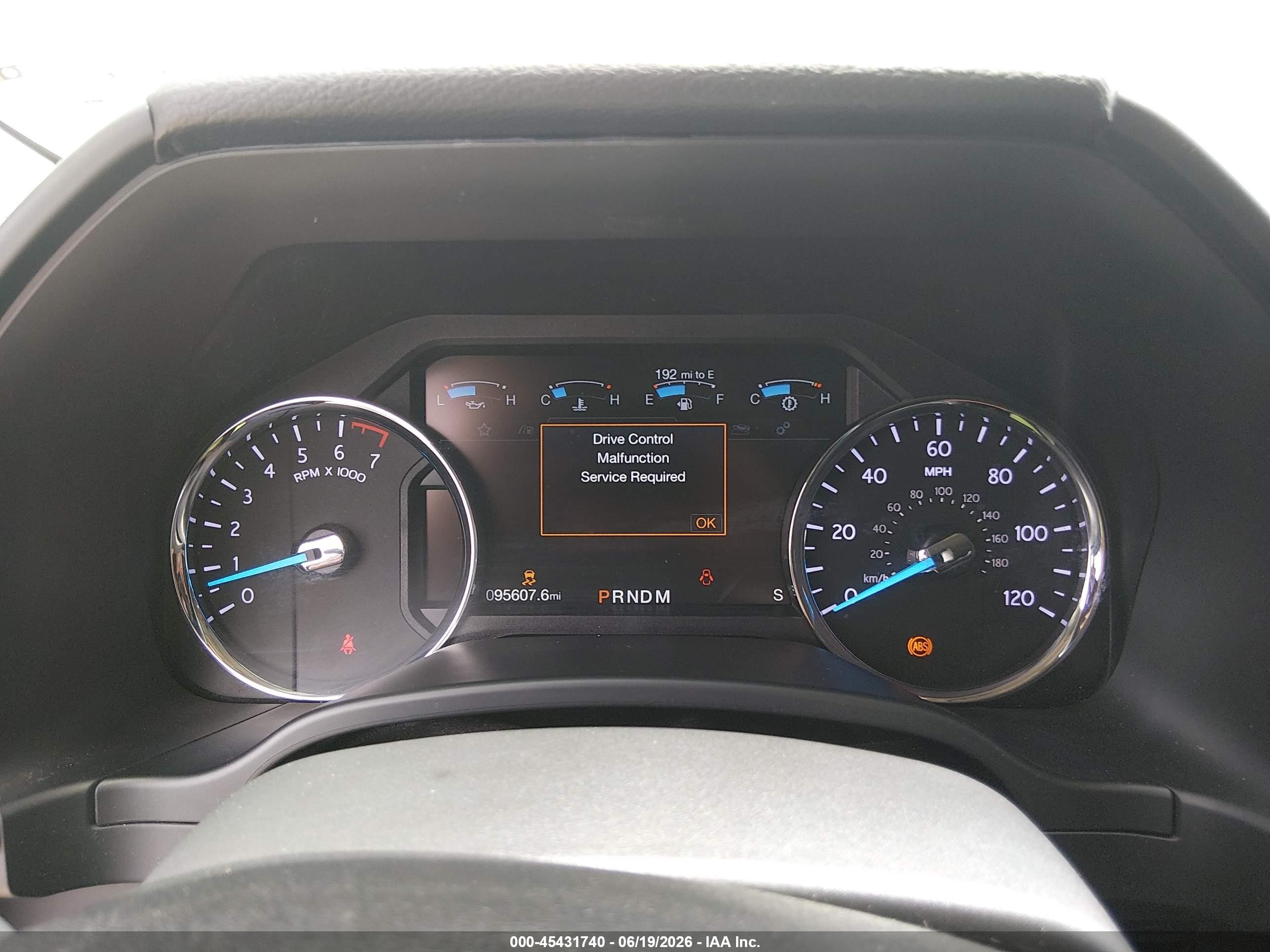2019 Ford Expedition VIN 1FMJU1MT1KEA38048 IAAI salvage auction — Hail, Salvage (Kansas), sold $9,550 on 2026-09-04 (photo 7)