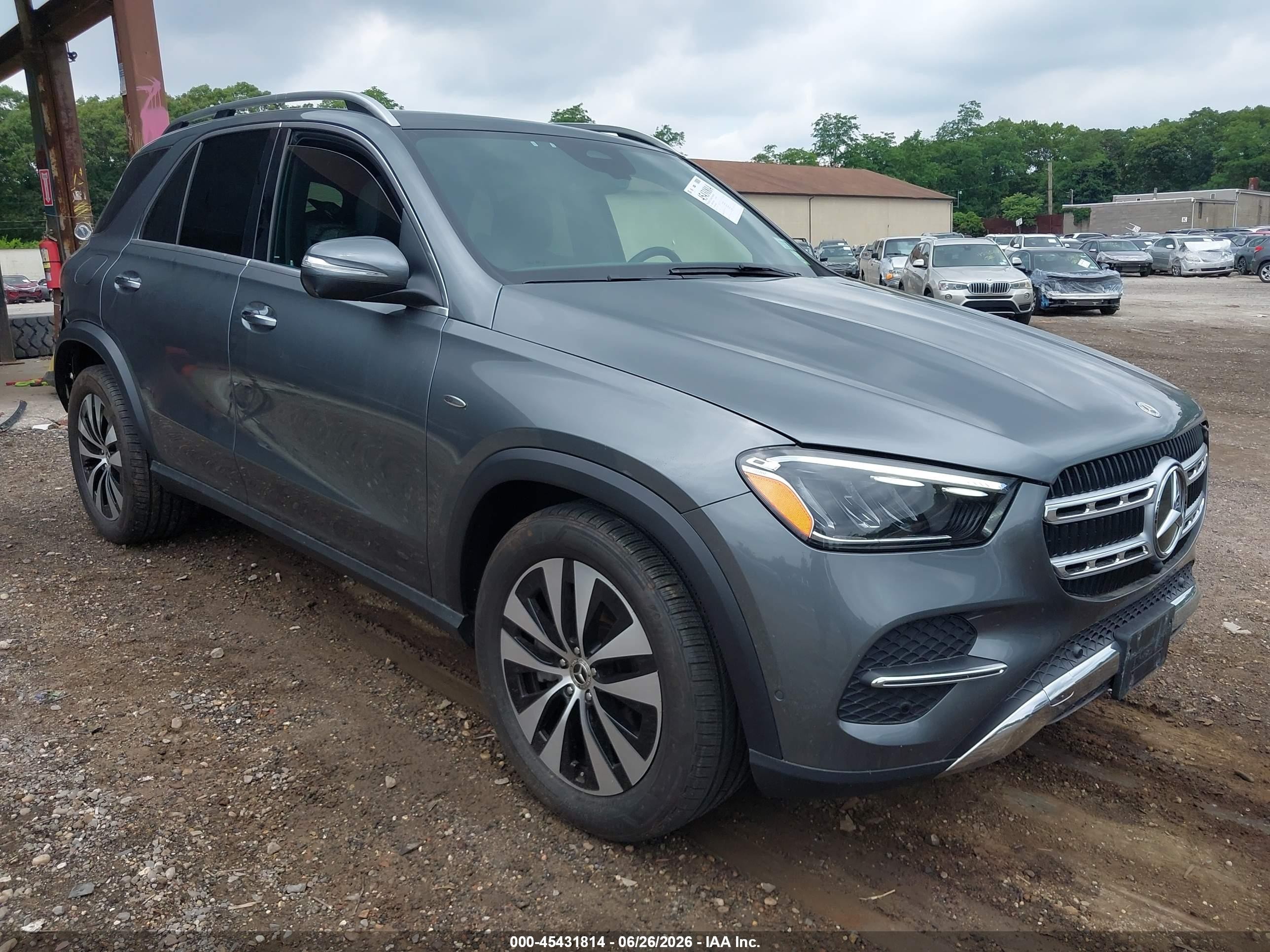 2025 Mercedes-Benz GLE-Class VIN 4JGFB4GB5SB393807 — IAAI salvage auction photo