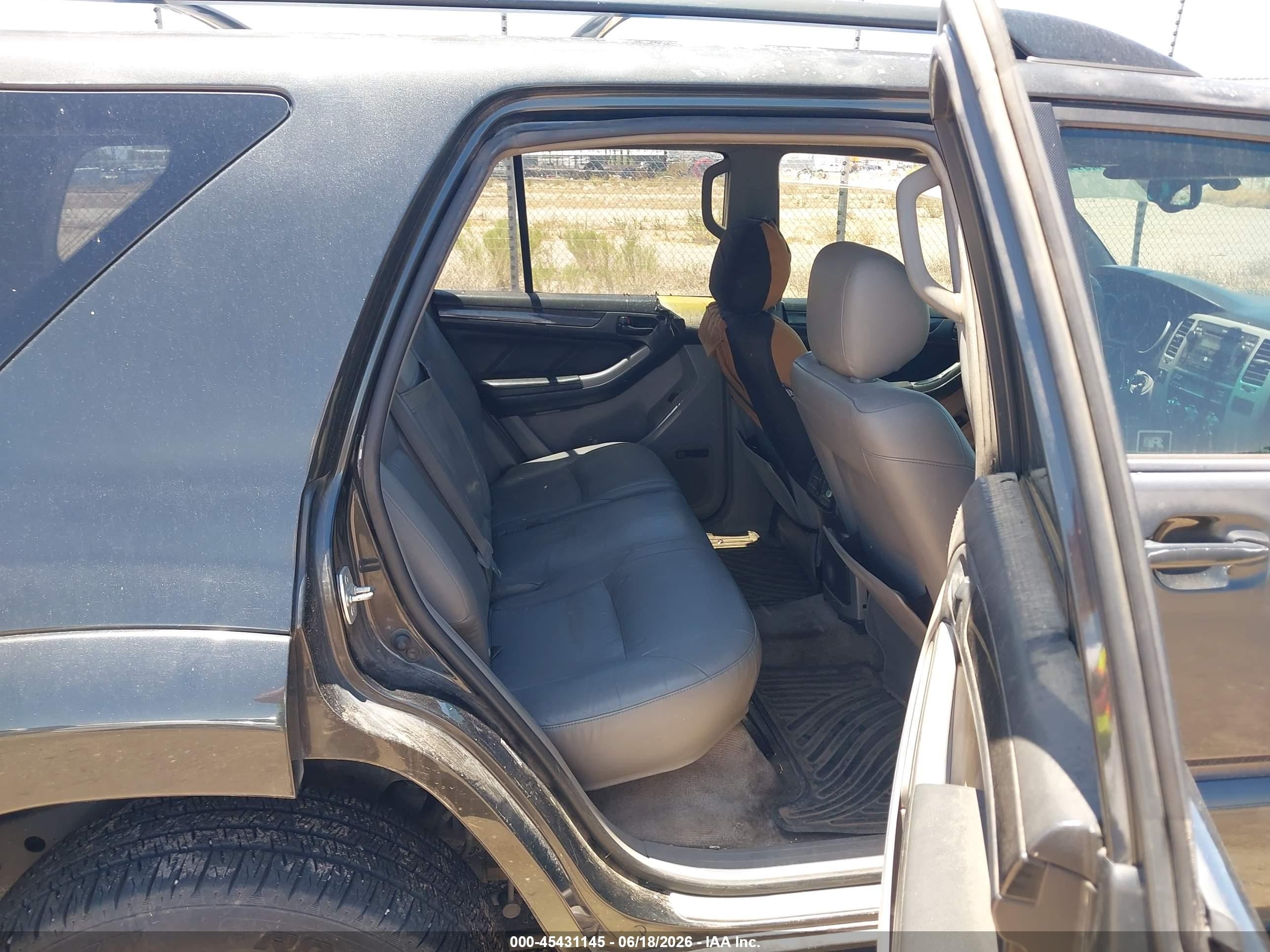 2006 Toyota 4Runner VIN JTEZT17R068009571 IAAI salvage auction — Normal Wear, Clear-Dealer Only (Arizona), sold $3,125 on 2026-07-02 (photo 8)