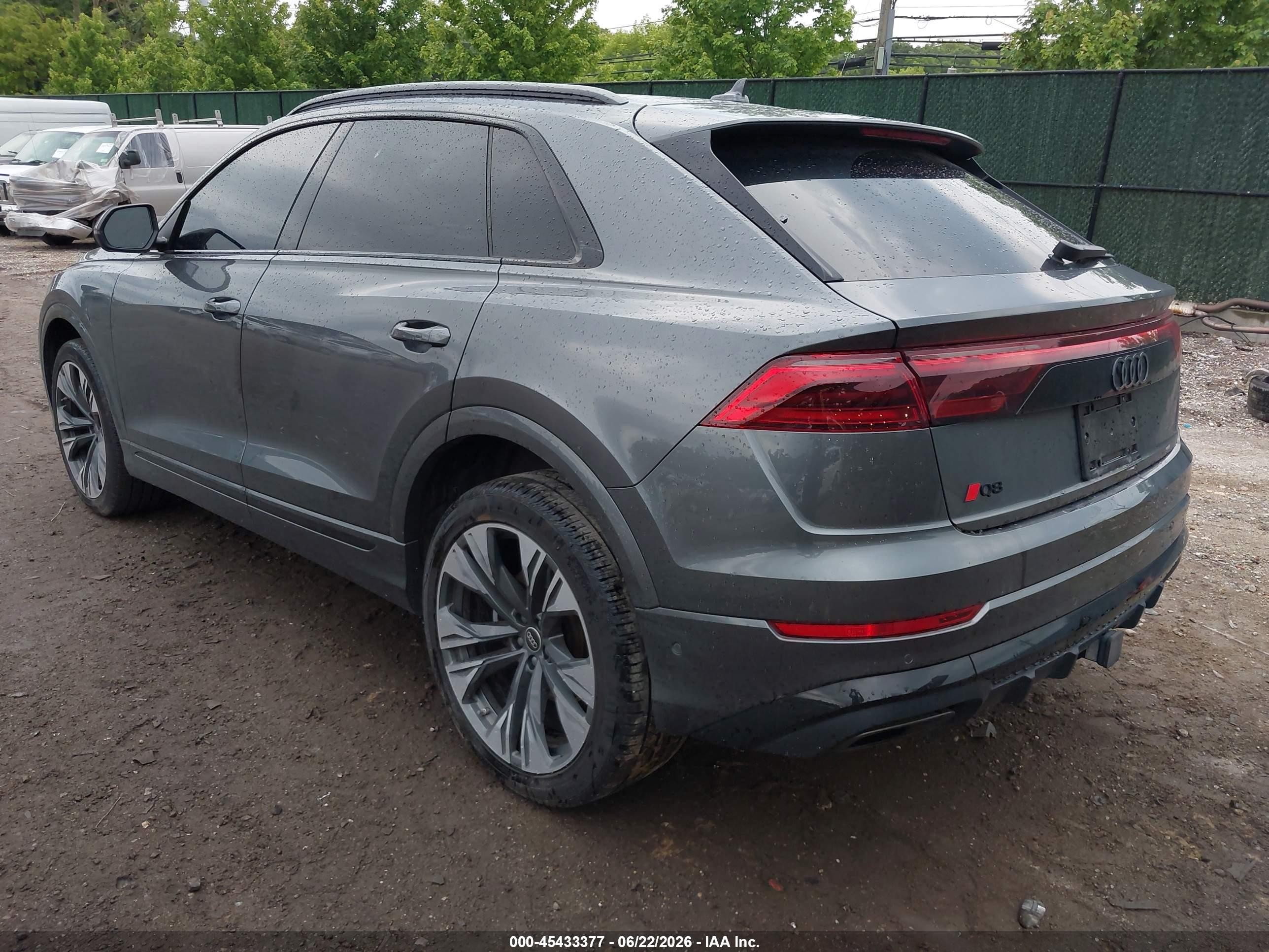 2025 Audi Q8 VIN WA1EVBF1XSD008342 IAAI salvage auction — Top/Roof, Mv-907A (New York), sold $36,325 on 2026-08-10 (photo 3)