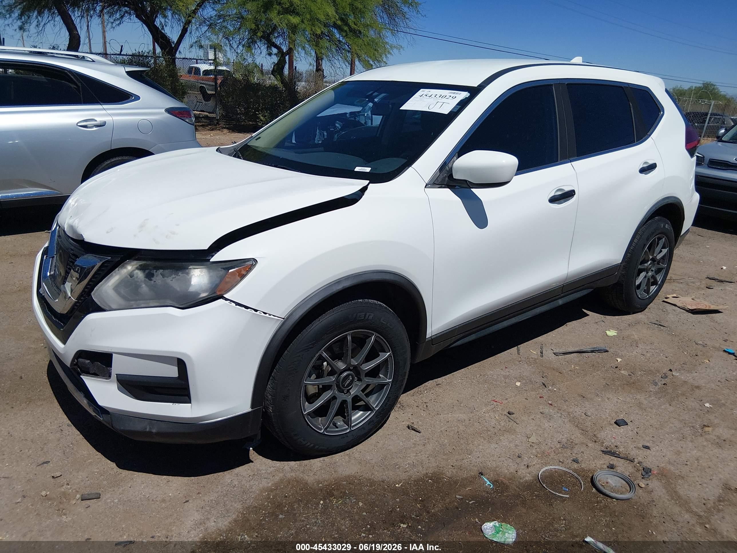 2017 Nissan Rogue Sport VIN KNMAT2MT1HP608303 IAAI salvage auction — Front End, Salvage (Arizona), sold $1,700 on 2026-07-09 (photo 2)