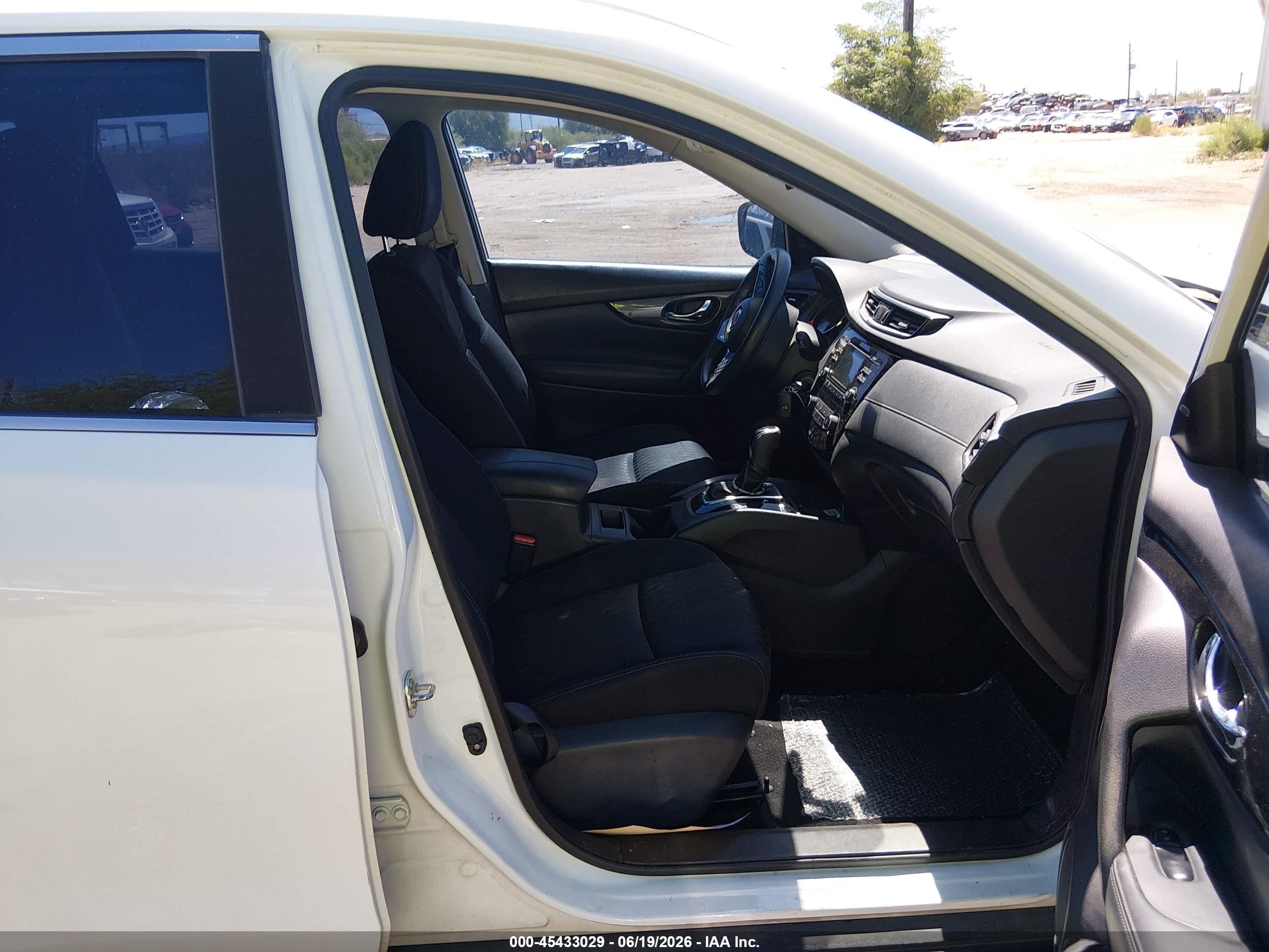 2017 Nissan Rogue Sport VIN KNMAT2MT1HP608303 IAAI salvage auction — Front End, Salvage (Arizona), sold $1,700 on 2026-07-09 (photo 5)