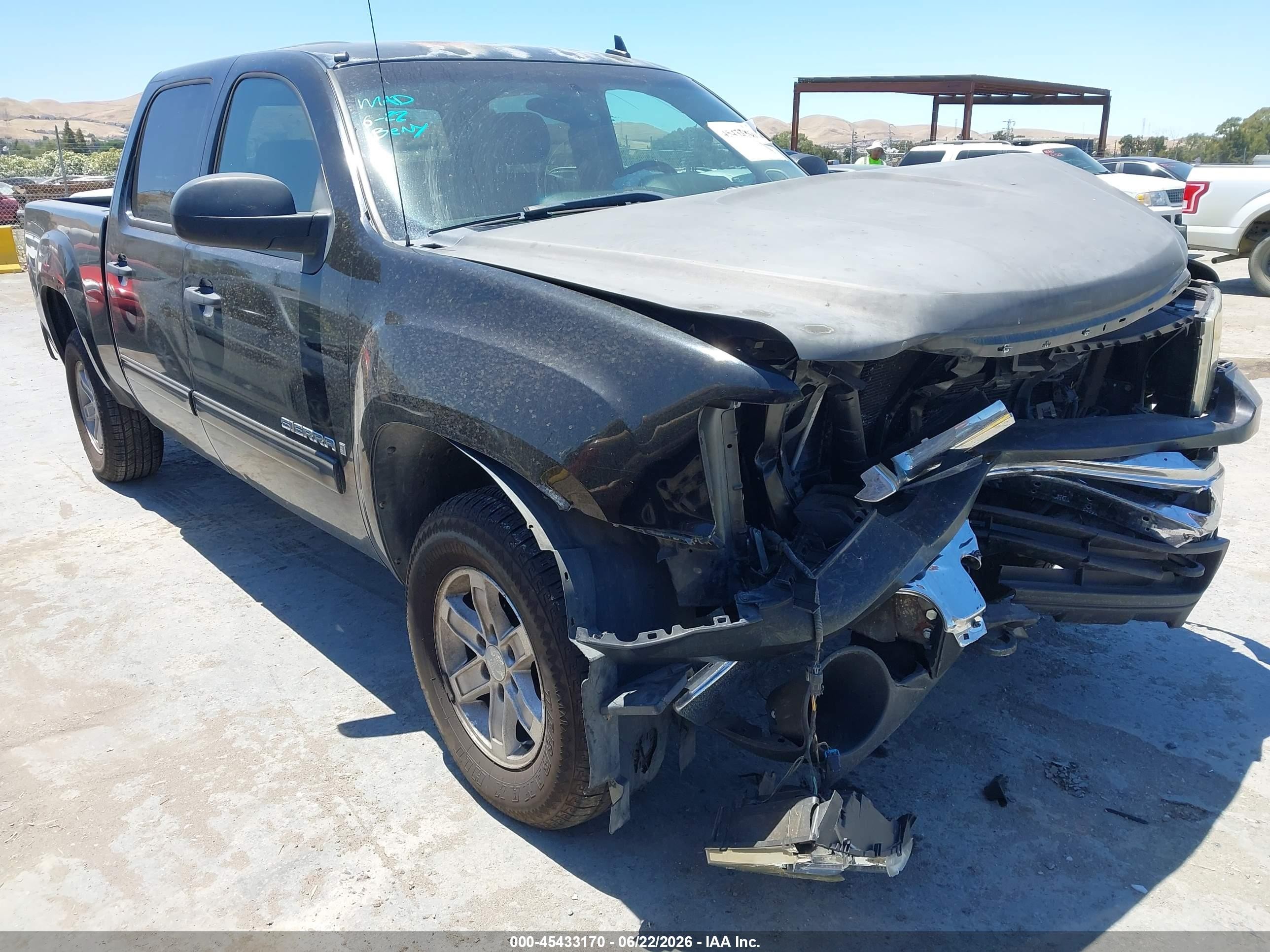 2008 GMC Sierra 1500 VIN 2GTEC13JX81100288 IAAI salvage auction — Front End, Salvage (California), sold $1,225 on 2026-07-05 (photo 1)