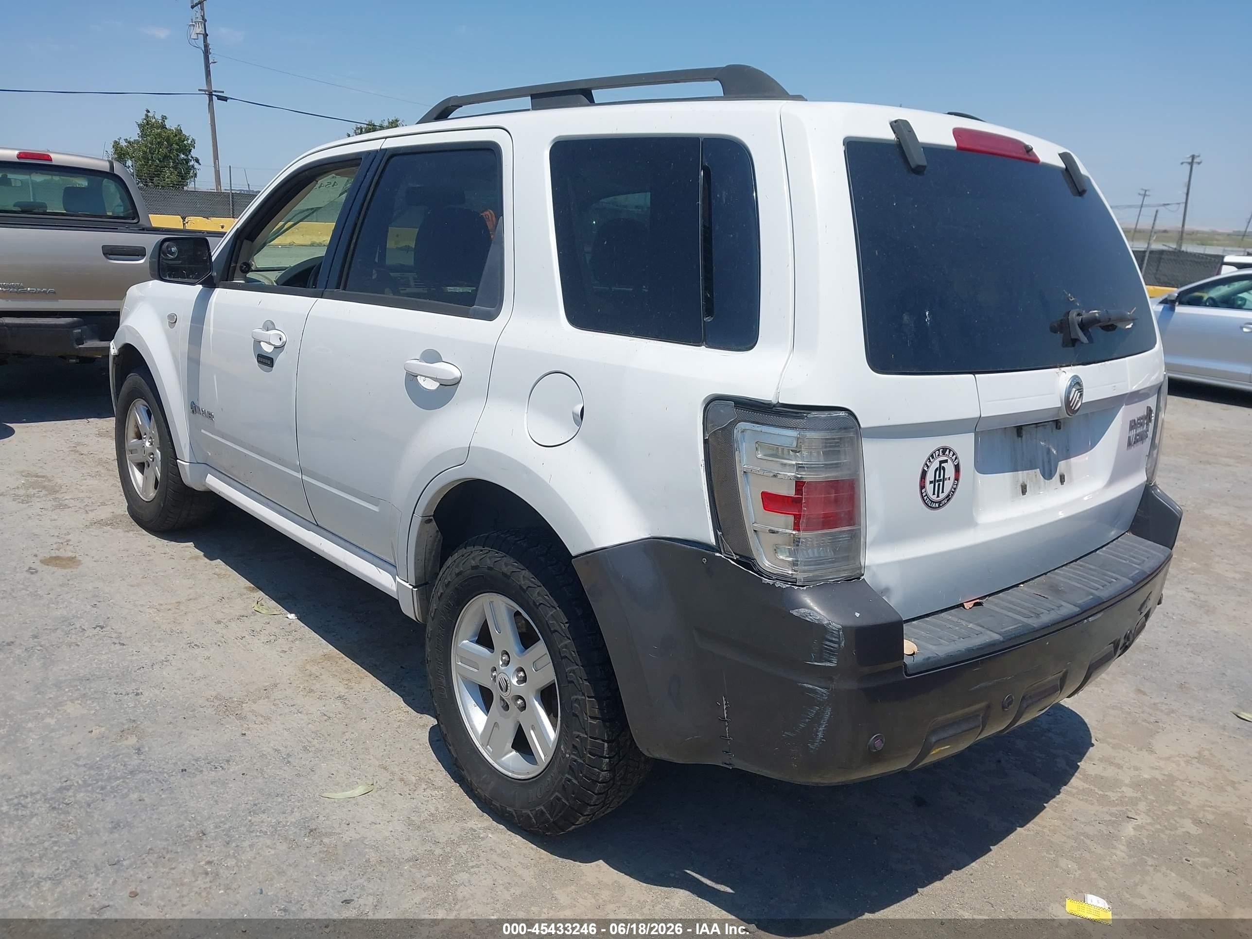 2008 Mercury Mariner VIN 4M2CU29H08KJ23474 IAAI salvage auction — Normal Wear, Clear - Dealer Only (California), sold $125 on 2026-07-09 (photo 3)