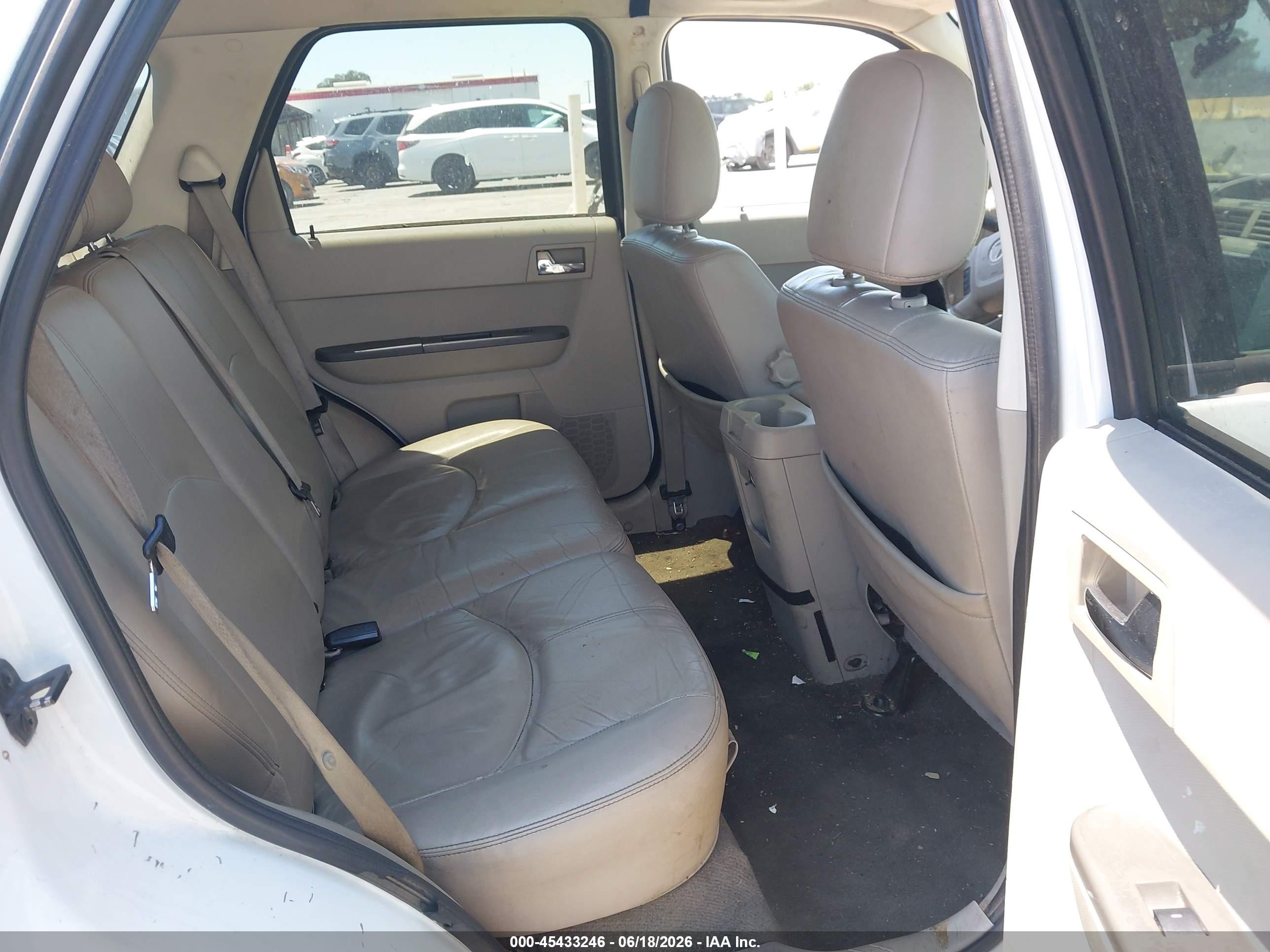 2008 Mercury Mariner VIN 4M2CU29H08KJ23474 IAAI salvage auction — Normal Wear, Clear - Dealer Only (California), sold $125 on 2026-07-09 (photo 8)