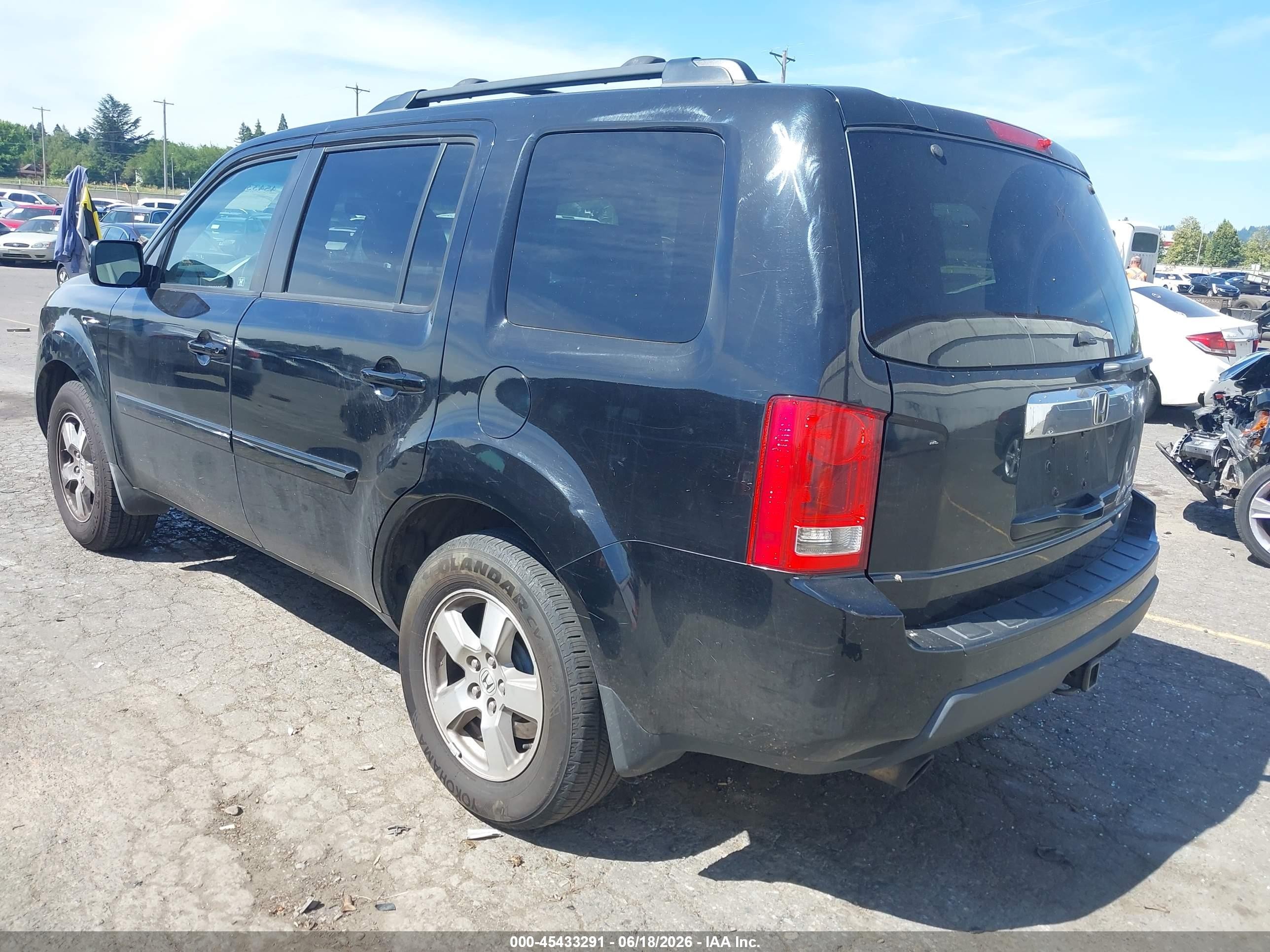 2009 Honda Pilot VIN 5FNYF48659B028795 IAAI salvage auction — Normal Wear, Clear-Dealer Only (Oregon), sold $175 on 2026-07-09 (photo 3)