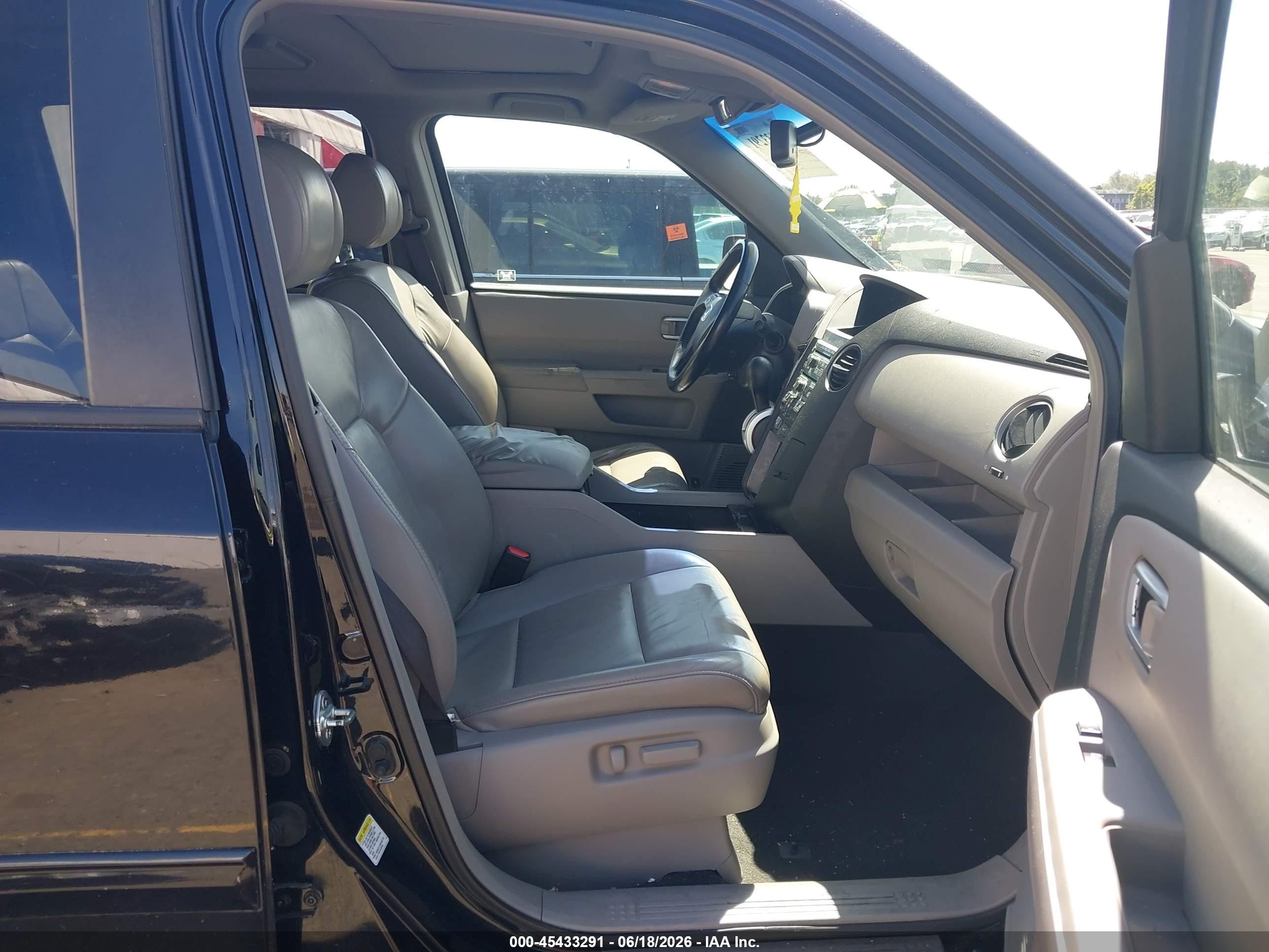 2009 Honda Pilot VIN 5FNYF48659B028795 IAAI salvage auction — Normal Wear, Clear-Dealer Only (Oregon), sold $175 on 2026-07-09 (photo 5)