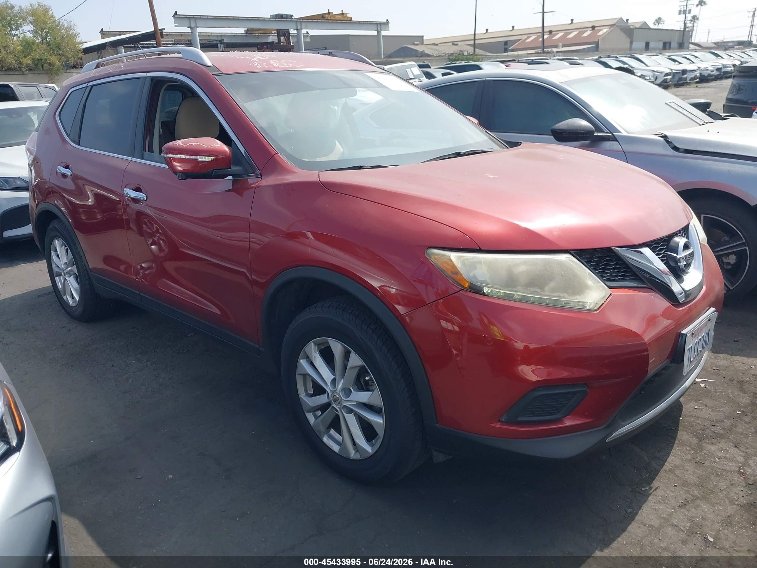2015 Nissan Rogue VIN KNMAT2MT7FP502757 IAAI salvage auction — Side, Salvage Certificate (California), sold $1,050 on 2026-09-11 (photo 1)
