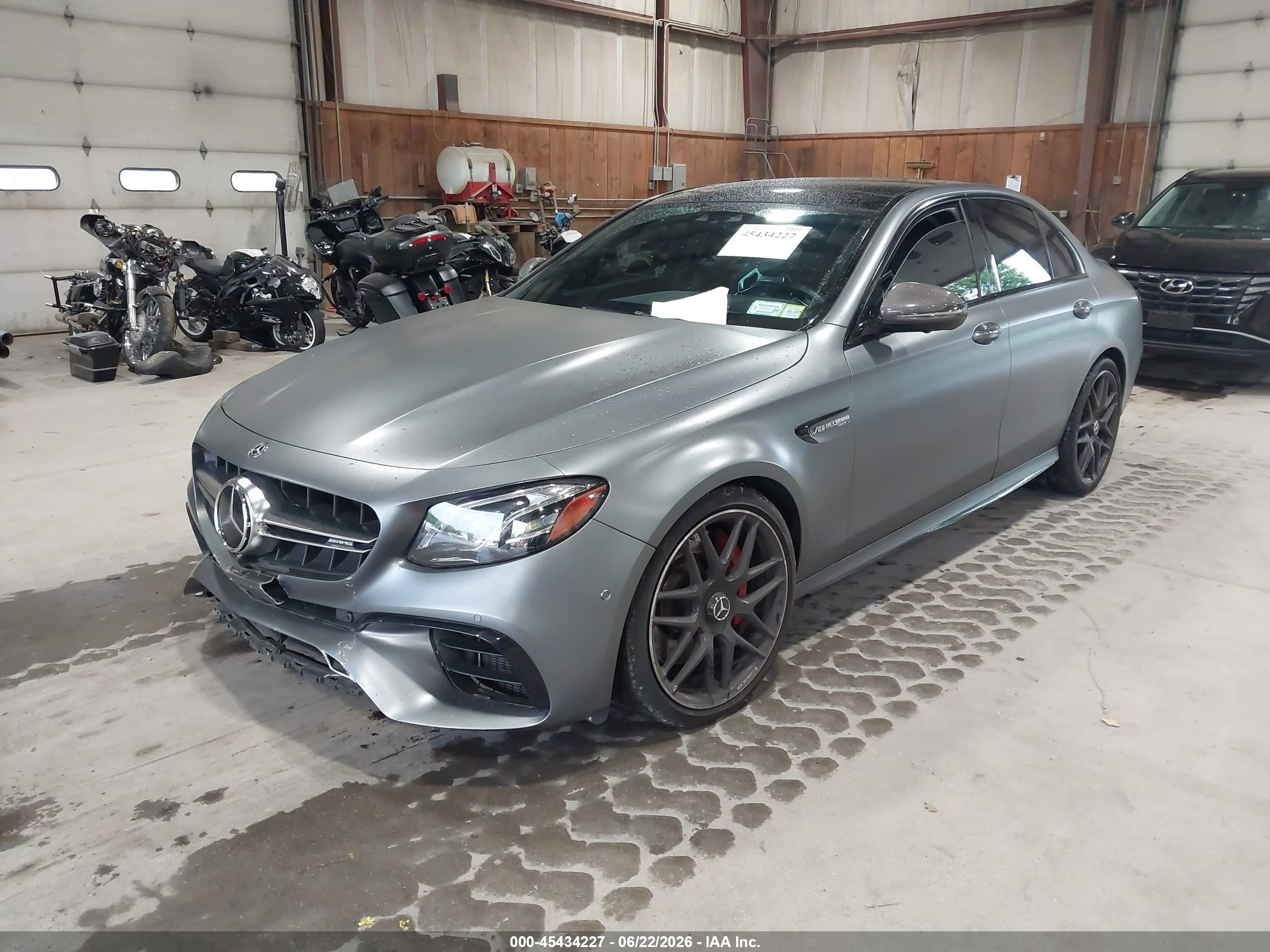 2018 Mercedes-Benz E-Class VIN WDDZF8KB1JA377067 IAAI salvage auction — Front End, Salvage (Idaho), sold $28,250 on 2026-08-27 (photo 2)