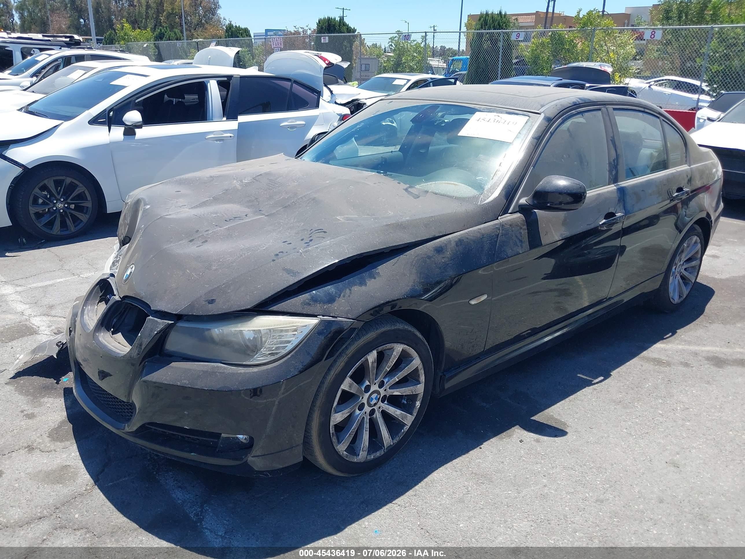 2011 BMW 3 series VIN WBAPH5G50BNN59394 IAAI salvage auction — Front End, Salvage (California), sold $400 on 2026-10-03 (photo 2)