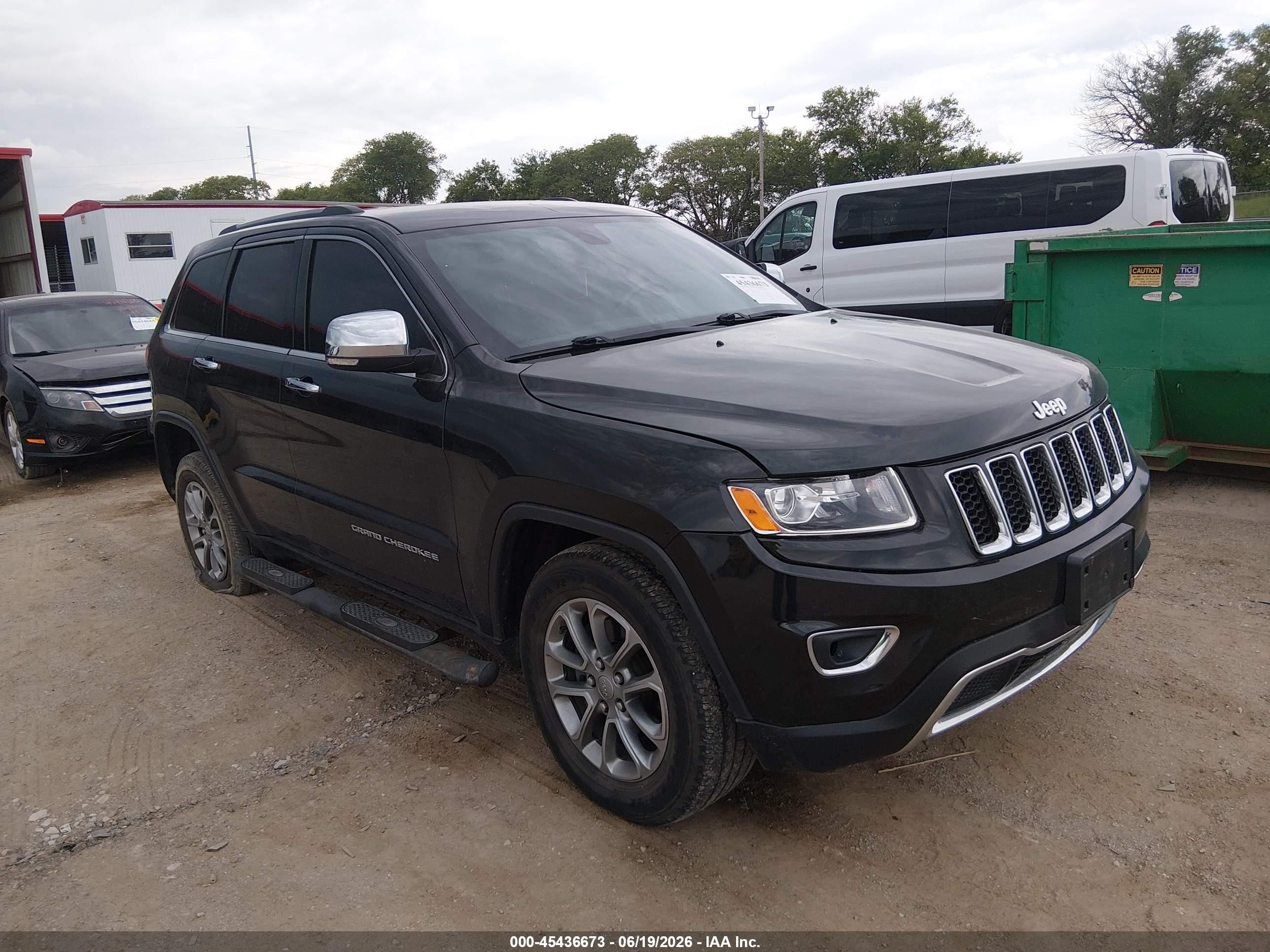 2015 Jeep Grand Cherokee VIN 1C4RJFBGXFC913759 IAAI salvage auction — Rear End, Certificate Of Title (Nebraska), sold $2,600 on 2026-07-12 (photo 1)