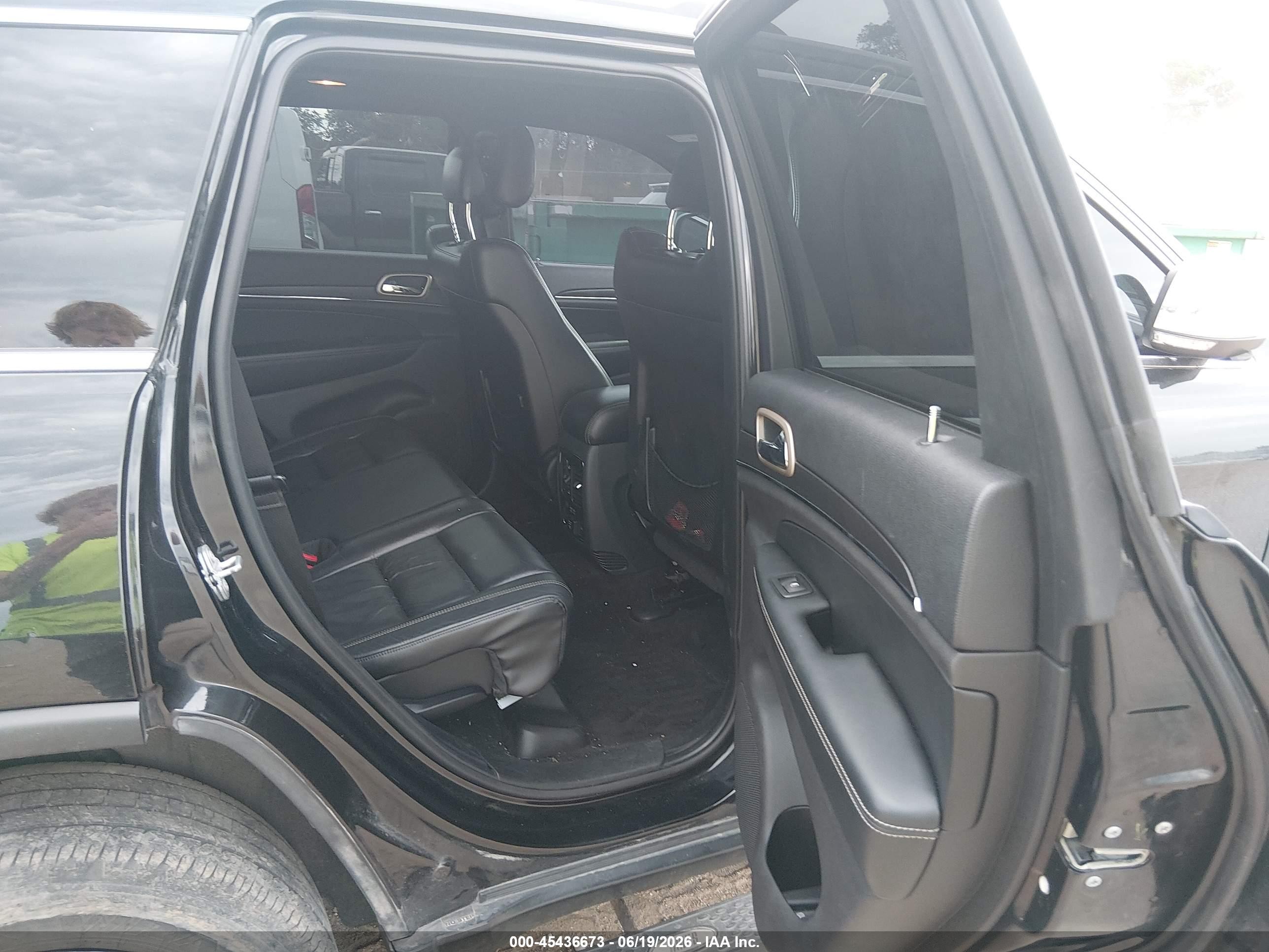 2015 Jeep Grand Cherokee VIN 1C4RJFBGXFC913759 IAAI salvage auction — Rear End, Certificate Of Title (Nebraska), sold $2,600 on 2026-07-12 (photo 8)