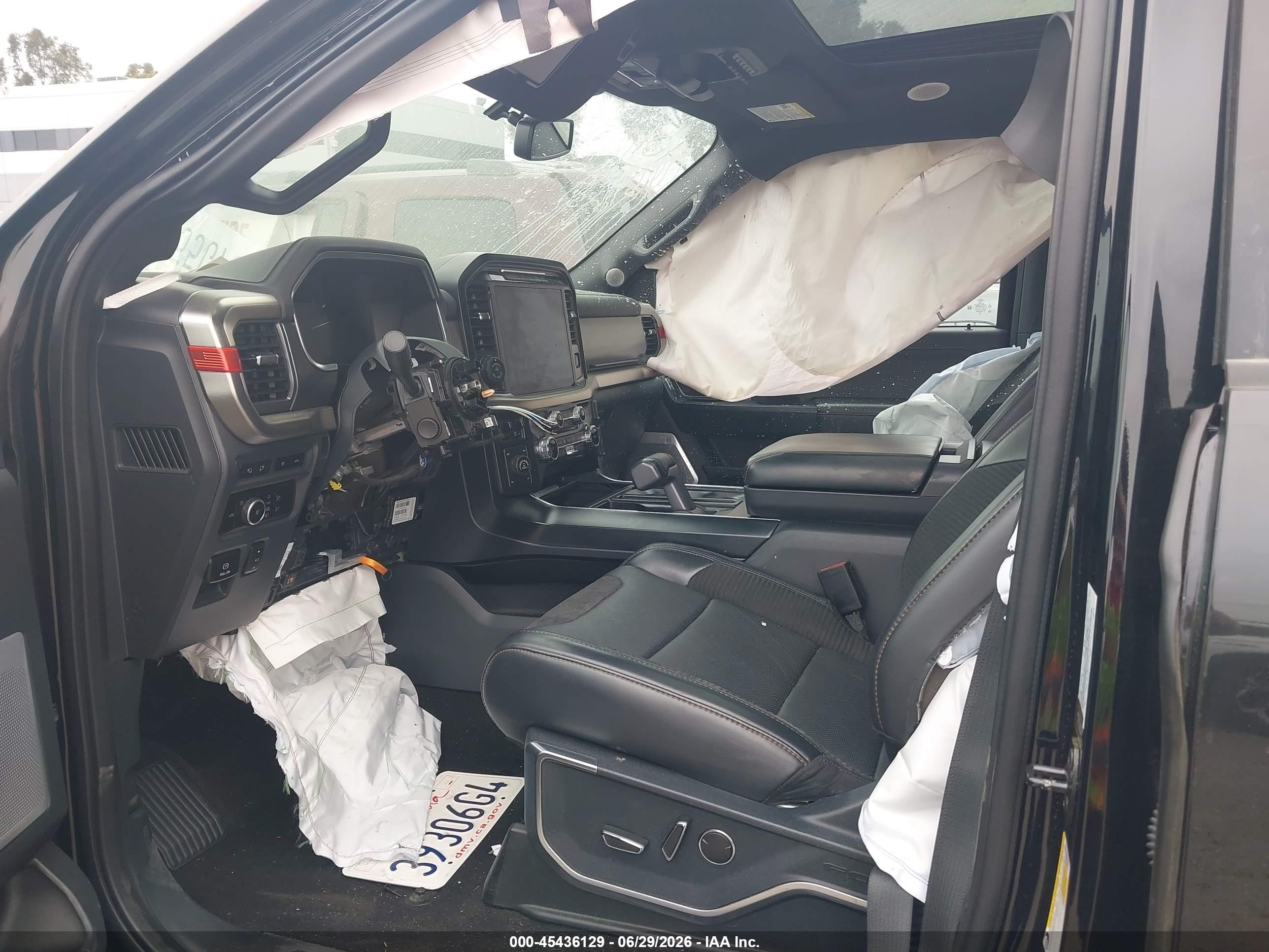 2023 Ford F-150 VIN 1FTFW1RGXPFA44173 IAAI salvage auction — Side, Salvage Certificate (California), sold $22,275 on 2026-07-01 (photo 5)