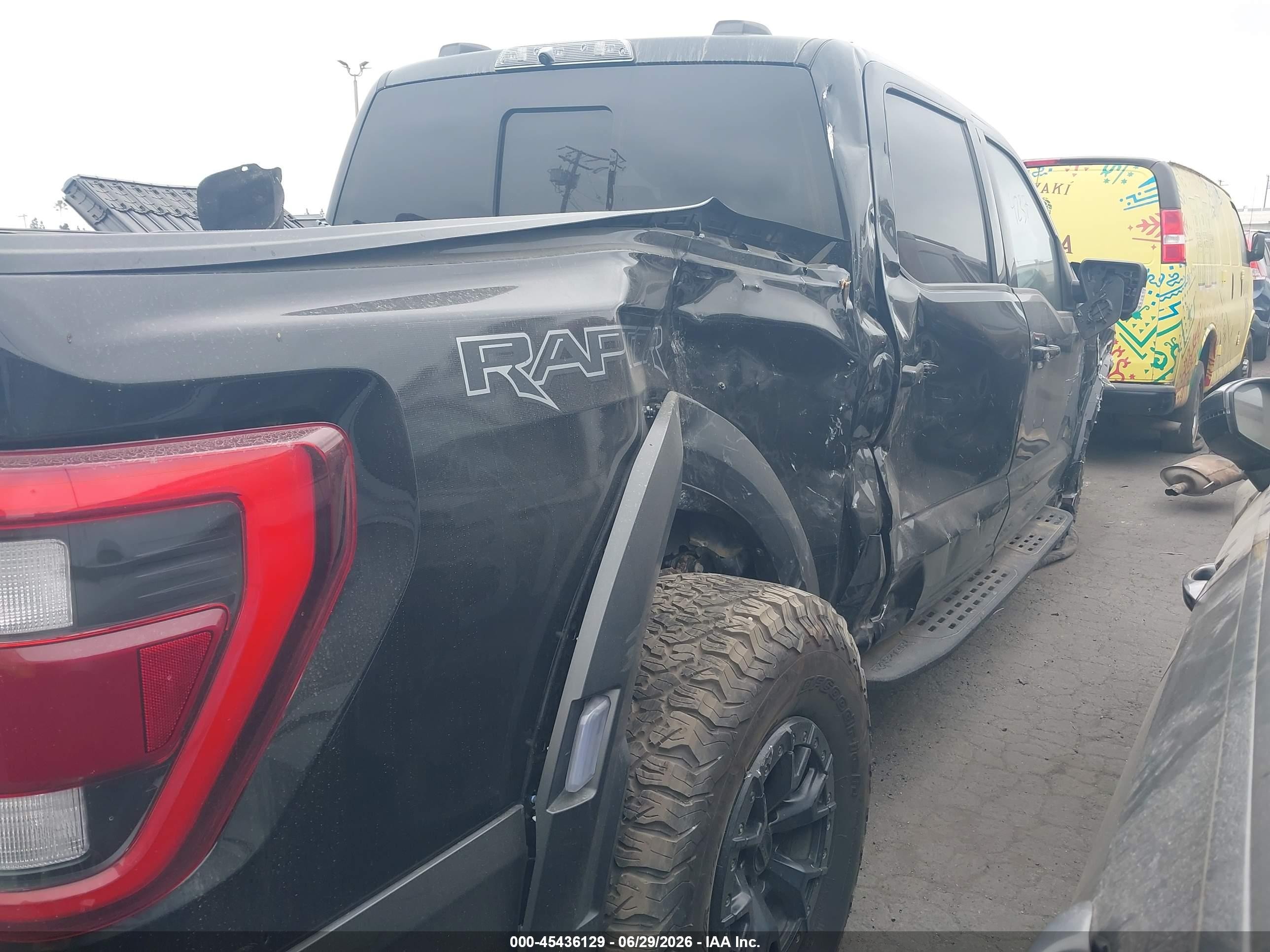 2023 Ford F-150 VIN 1FTFW1RGXPFA44173 IAAI salvage auction — Side, Salvage Certificate (California), sold $22,275 on 2026-07-01 (photo 6)