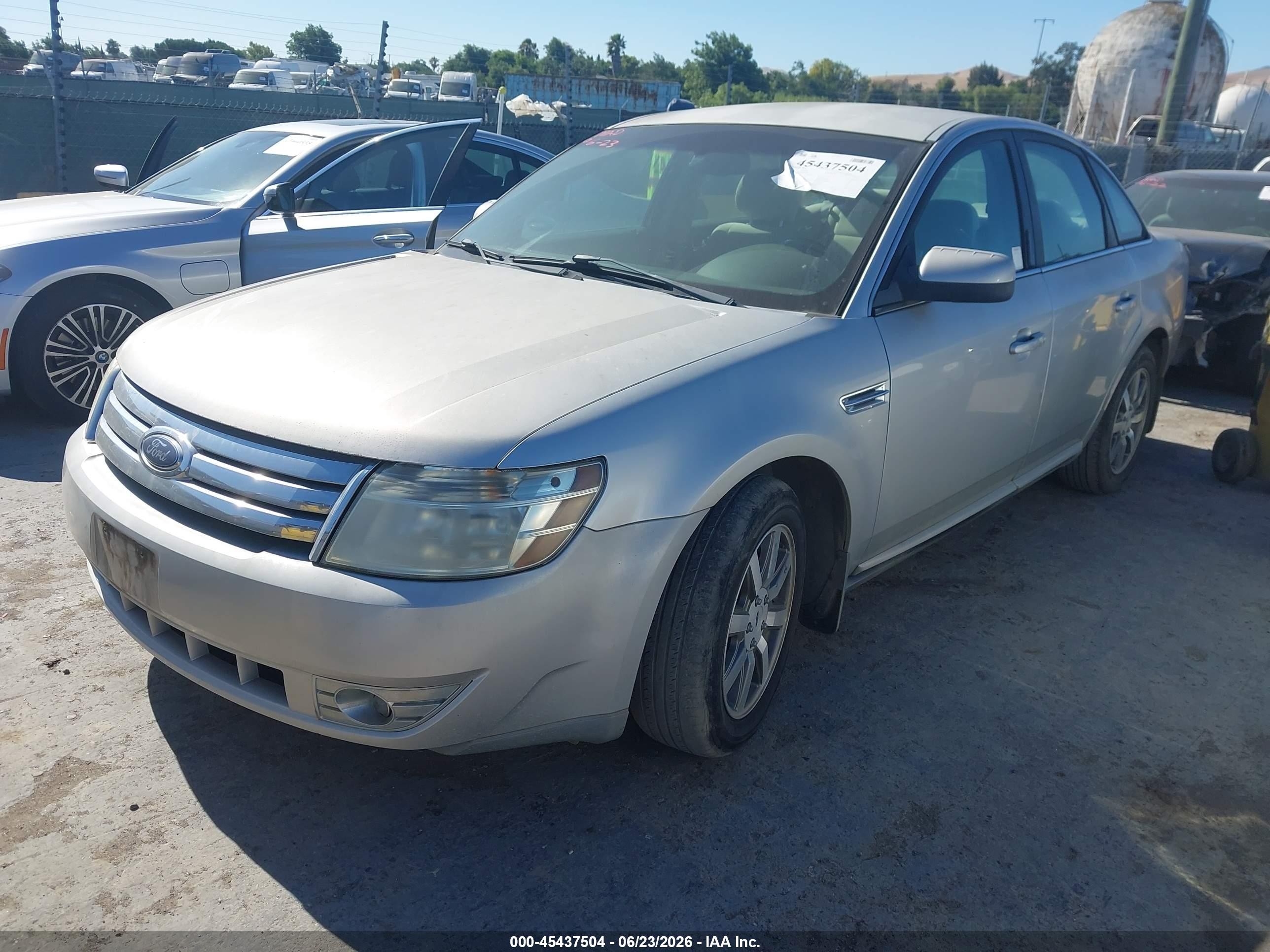 2008 Ford Taurus VIN 1FAHP24W48G142563 IAAI salvage auction — Normal Wear, Clear (California), sold $1,125 on 2026-07-09 (photo 2)
