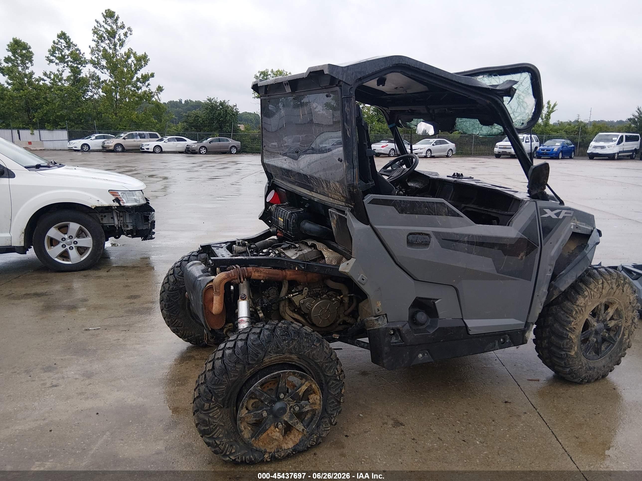 2023 Polaris VIN 3NSGXK991PM390751 IAAI salvage auction — All Over, Salvage (Illinois), sold $2,250 on 2026-09-09 (photo 4)