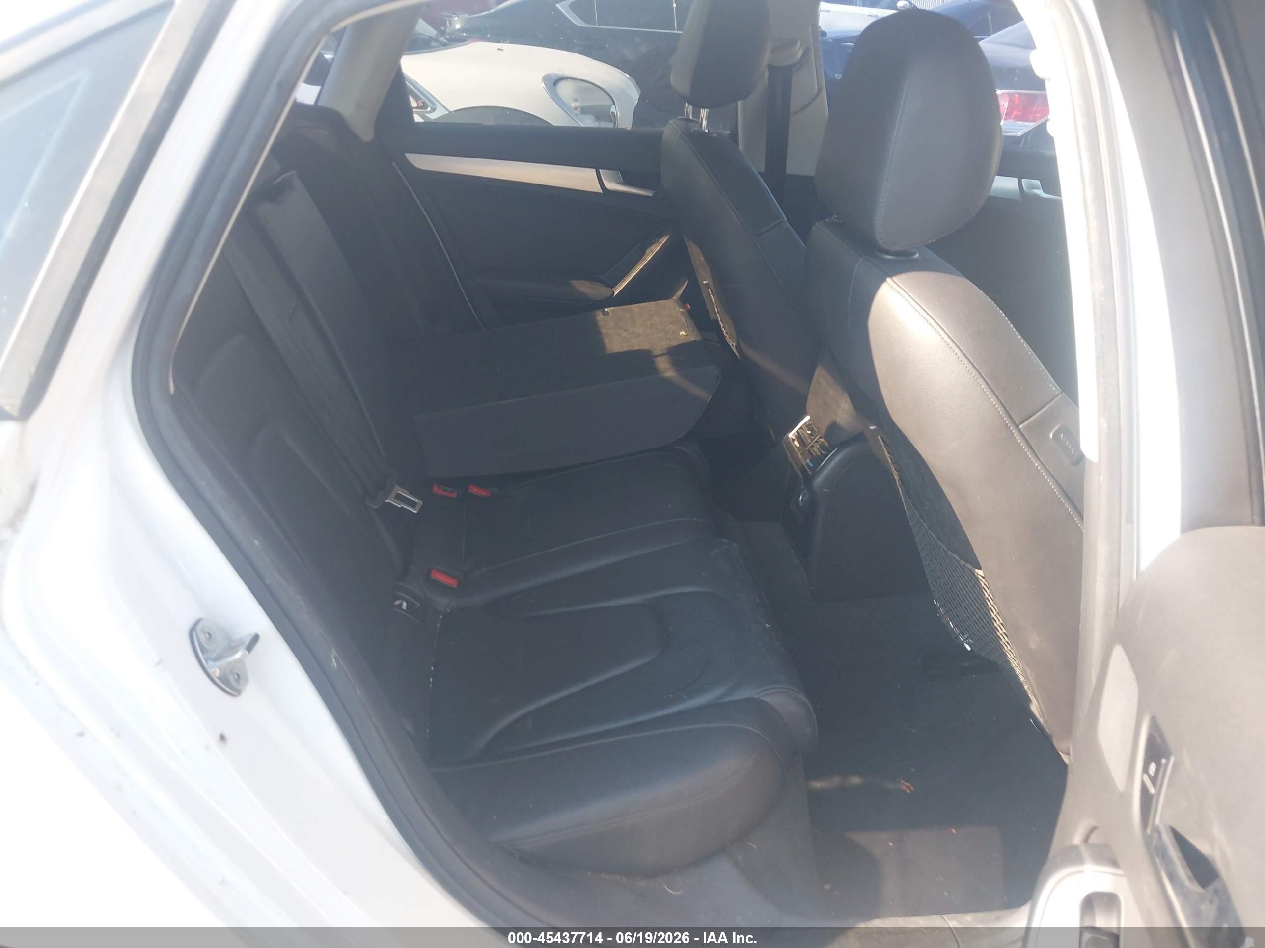 2012 Audi A4 VIN WAUFFAFL7CN016135 IAAI salvage auction — Normal Wear, Clear (Utah), sold $350 on 2026-07-09 (photo 8)