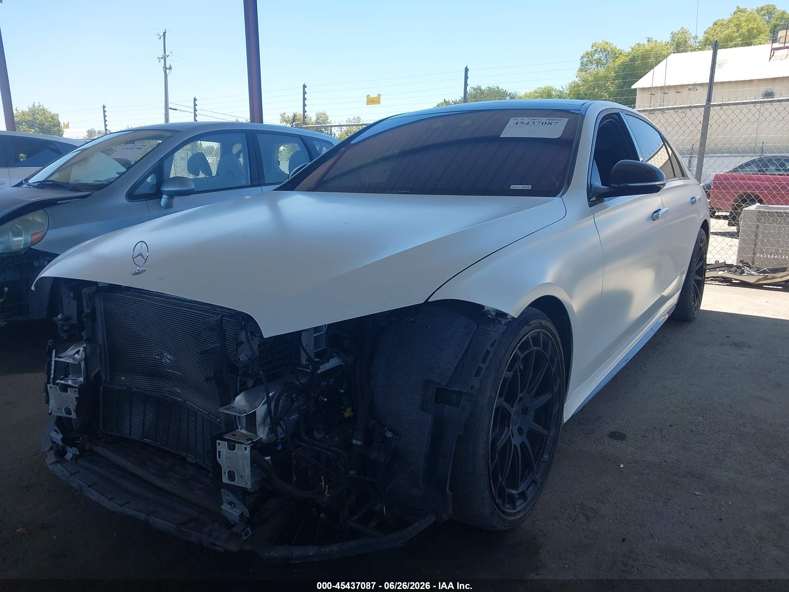 2022 Mercedes-benz S-klasse VIN W1K6G7GB9NA106508 IAAI salvage auction — Front End, Salvage (California), sold $32,550 on 2026-08-10 (photo 2)