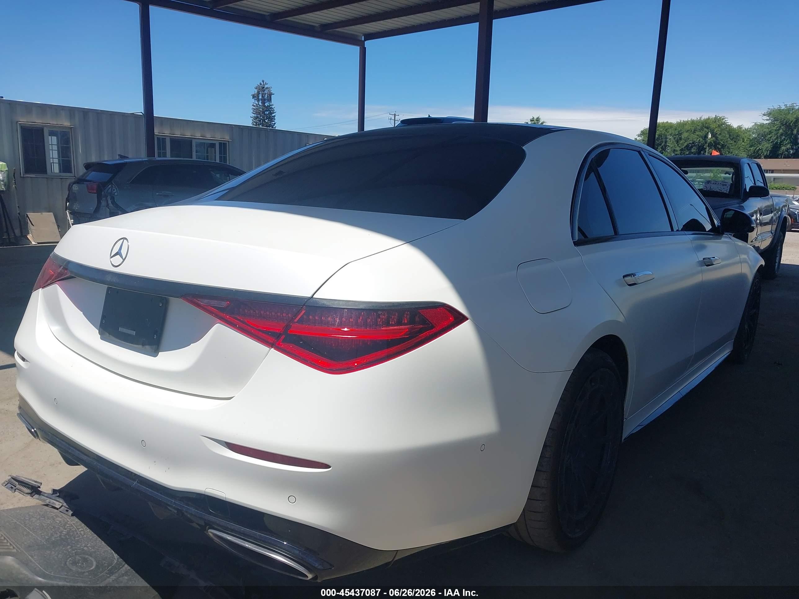 2022 Mercedes-benz S-klasse VIN W1K6G7GB9NA106508 IAAI salvage auction — Front End, Salvage (California), sold $32,550 on 2026-08-10 (photo 4)