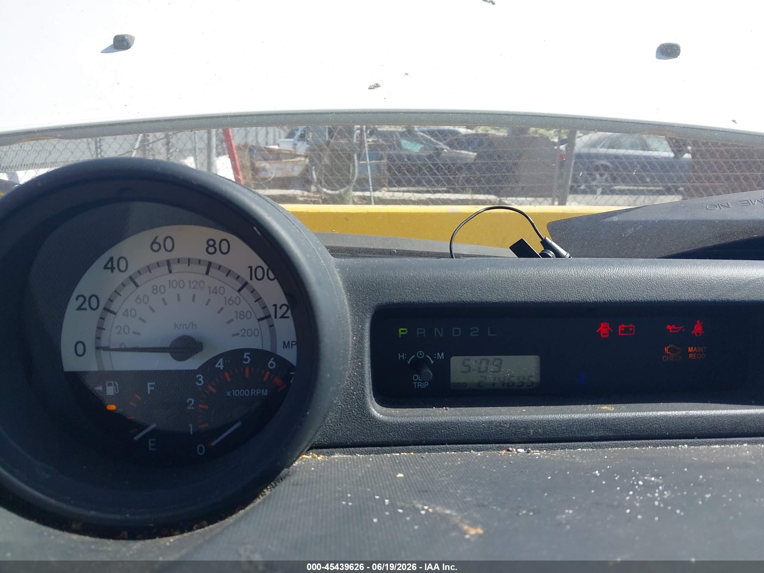 2004 Scion xB VIN JTLKT324840169713 IAAI salvage auction — Normal Wear, Clear - Dealer Only (California), sold $325 on 2026-07-09 (photo 7)