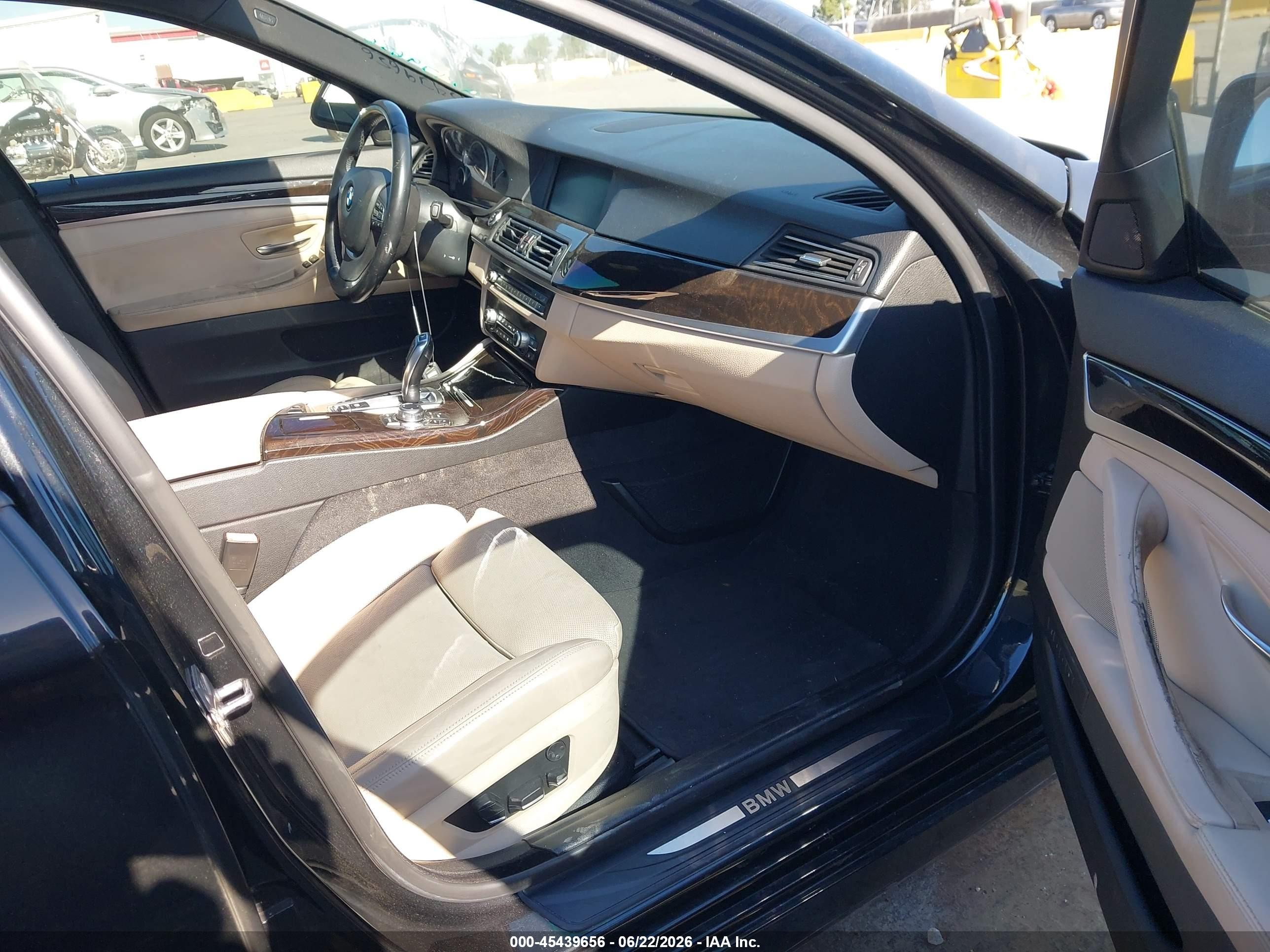 2012 BMW 5 Series VIN WBAFR9C51CDV58588 IAAI salvage auction — Normal Wear, Clear - Dealer Only (California), sold $600 on 2026-07-02 (photo 5)