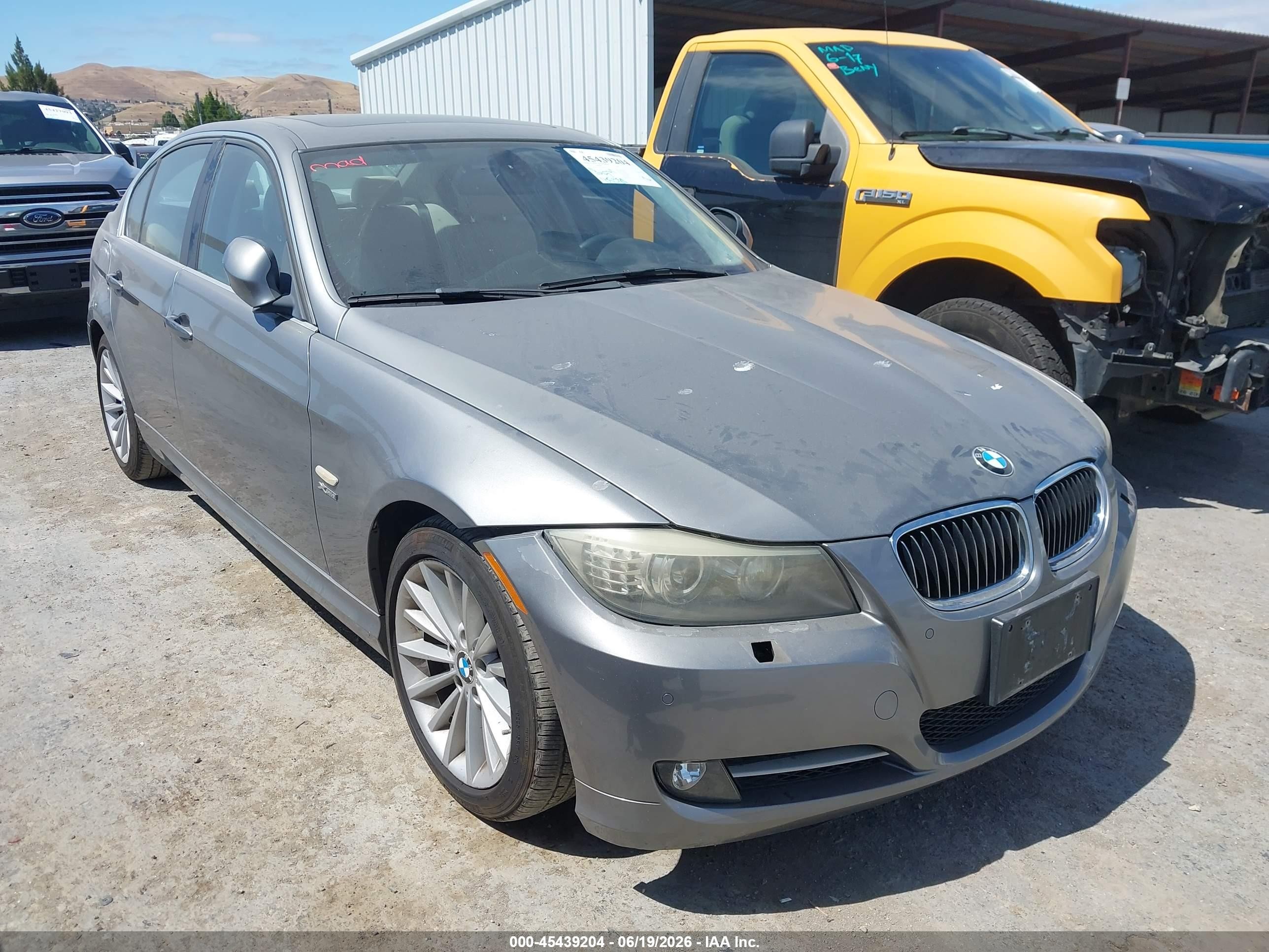 2010 BMW 3 Series VIN WBAPL3C5XAA407802 IAAI salvage auction — Front End, Salvage (California), sold $2,250 on 2026-07-09 (photo 1)