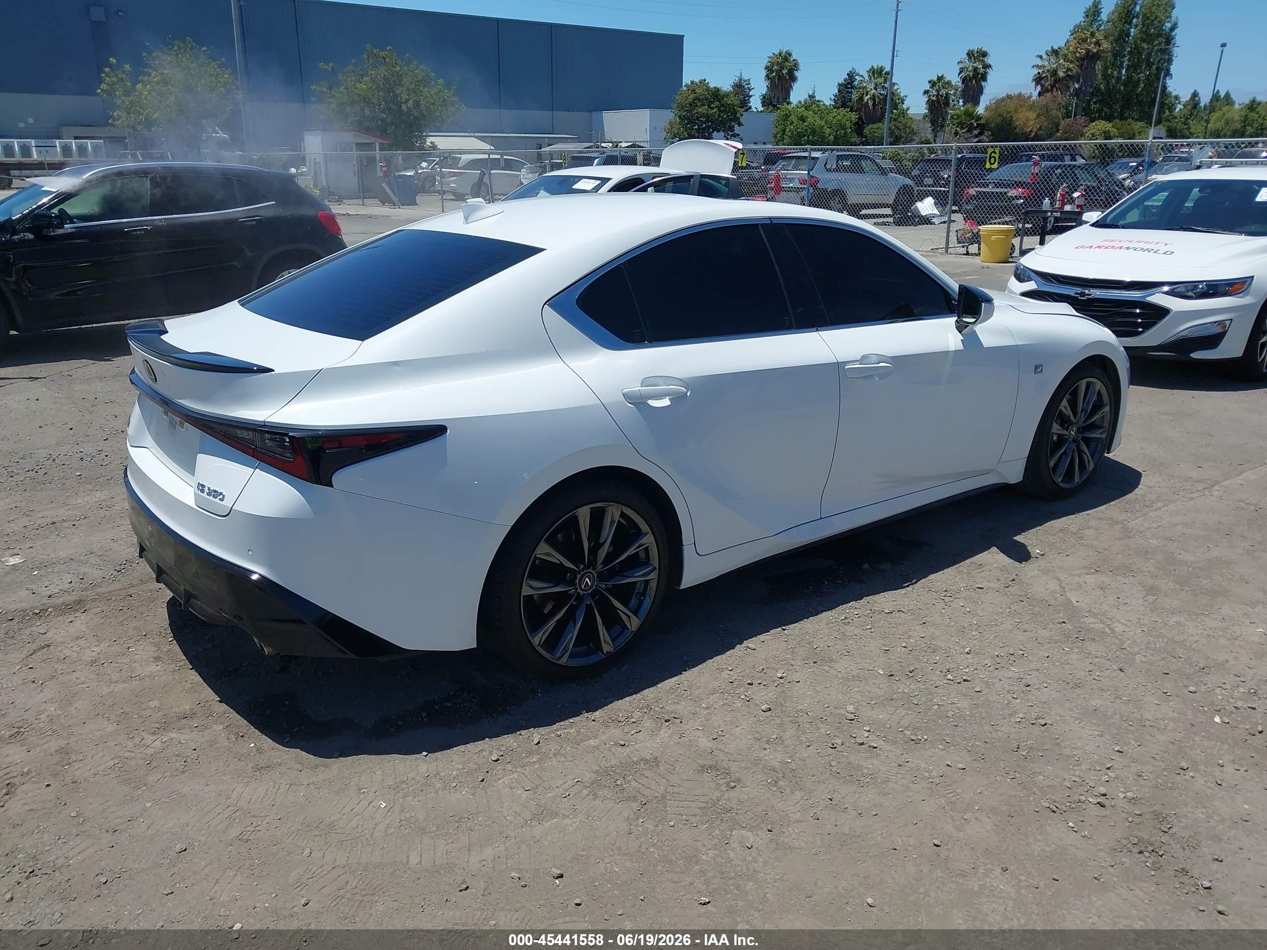 2022 Lexus IS 350 VIN JTHGZ1B21N5050097 IAAI salvage auction — Theft, Clear - Dealer Only (California), sold $22,800 on 2026-08-27 (photo 4)