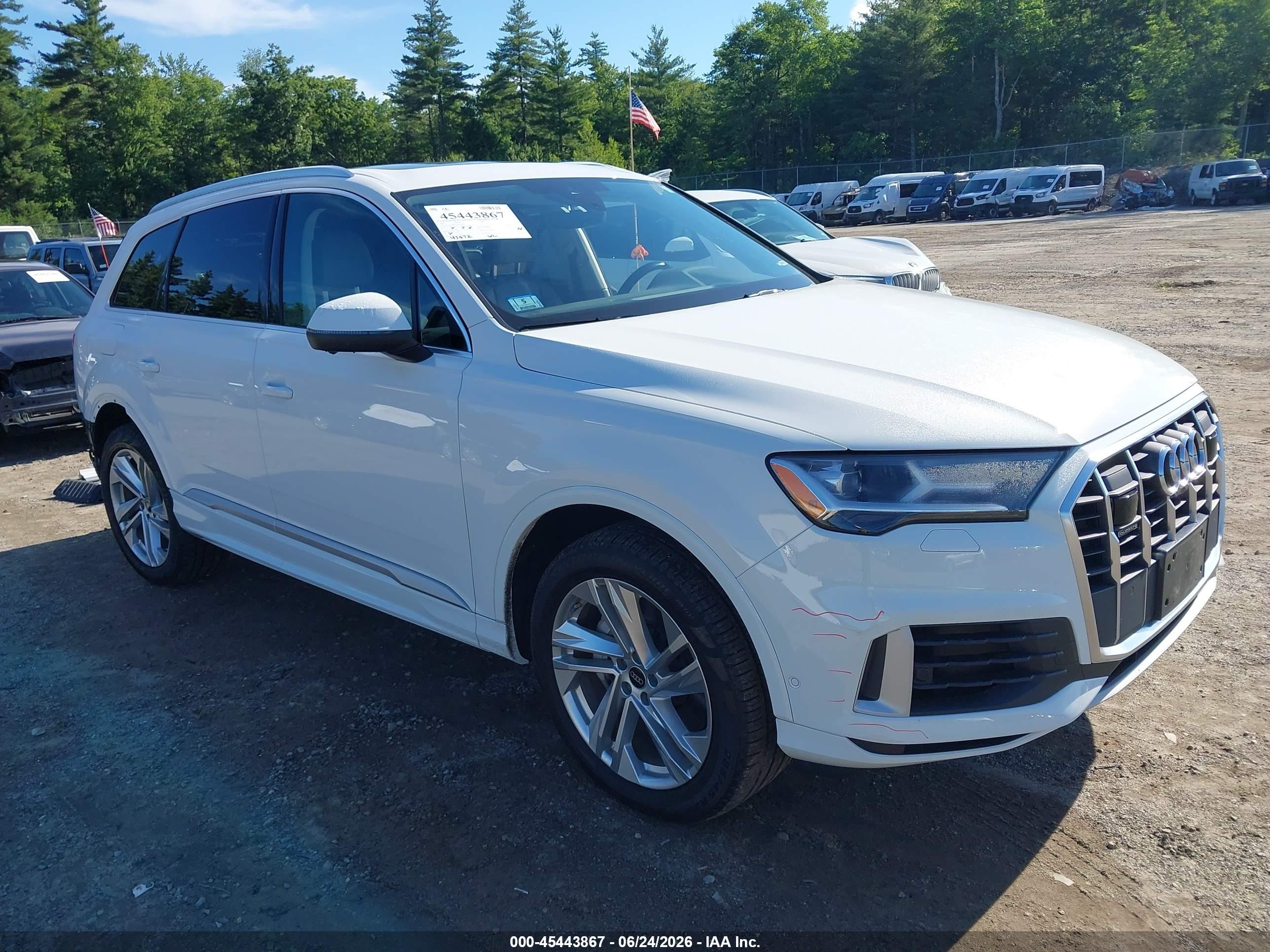 2022 Audi Q7 VIN WA1LXBF70ND016251 — IAAI salvage auction photo