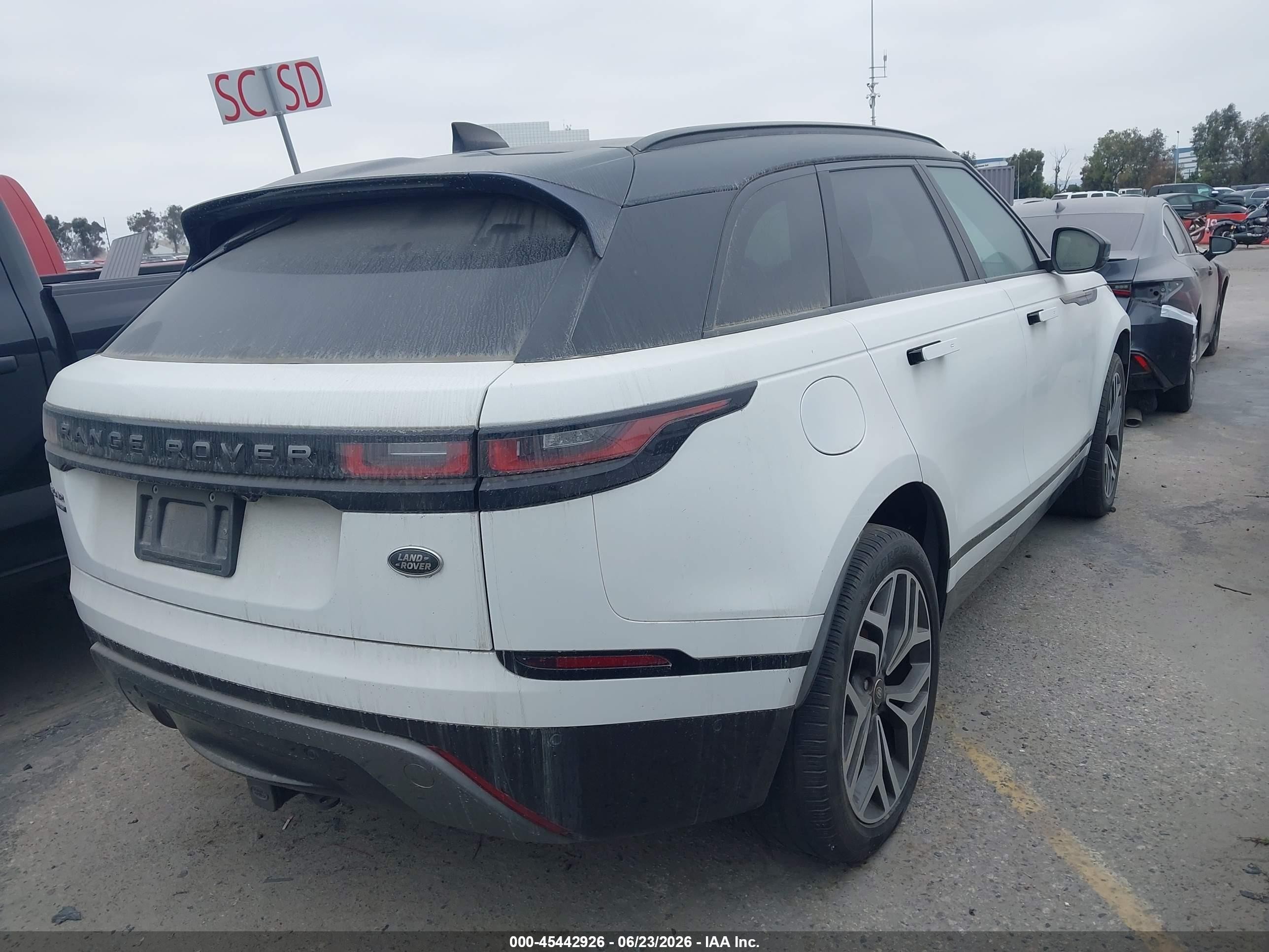 2018 Land Rover Range Rover Velar VIN SALYL2RN0JA771602 IAAI salvage auction — Repossession, Clear - Dealer Only (California), sold $5,900 on 2026-07-09 (photo 4)
