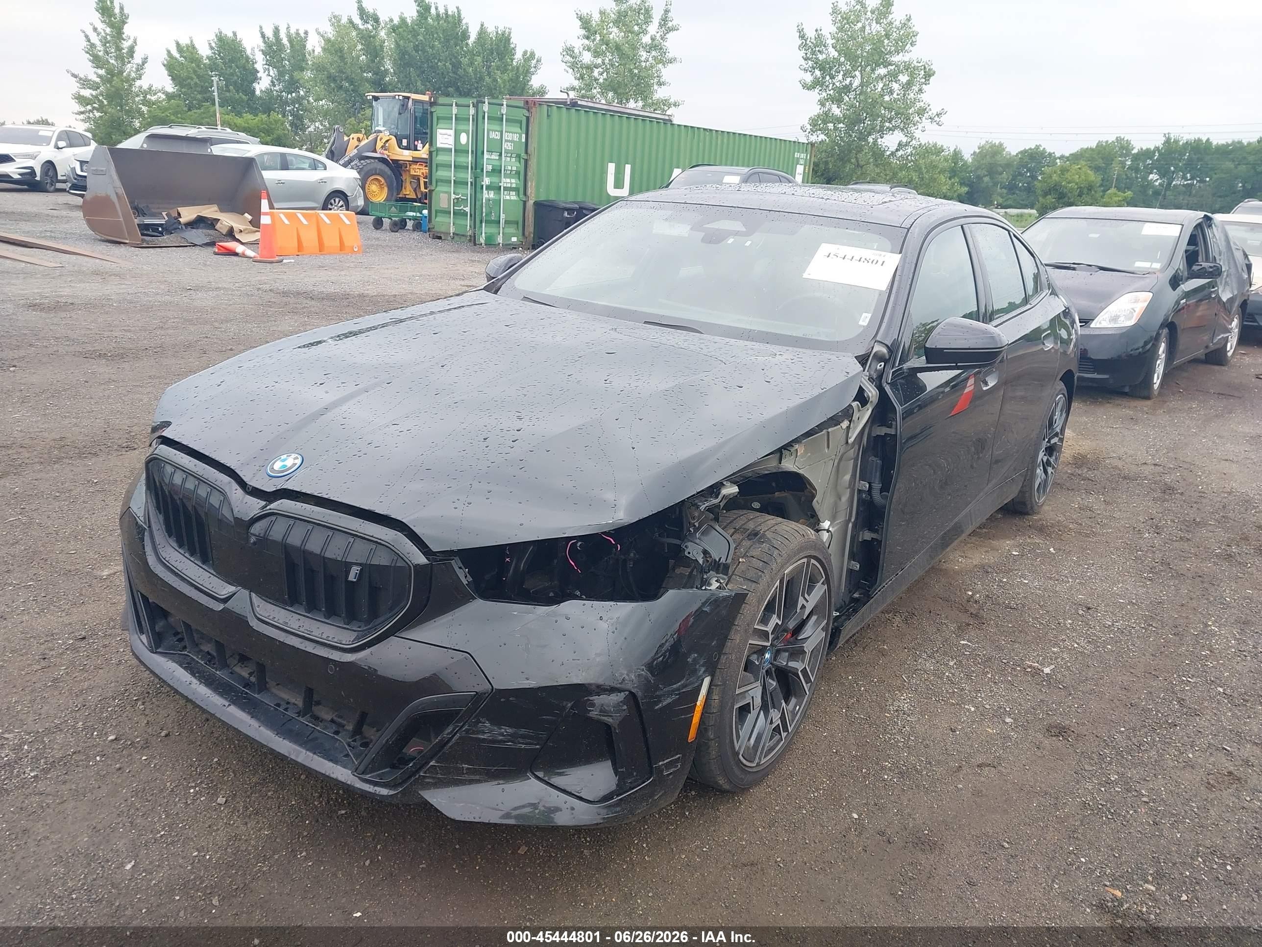 2024 BMW i5 VIN WBY33FK05RCR92957 IAAI salvage auction — Front End, Salvage (New Jersey), sold $28,000 on 2026-09-06 (photo 6)