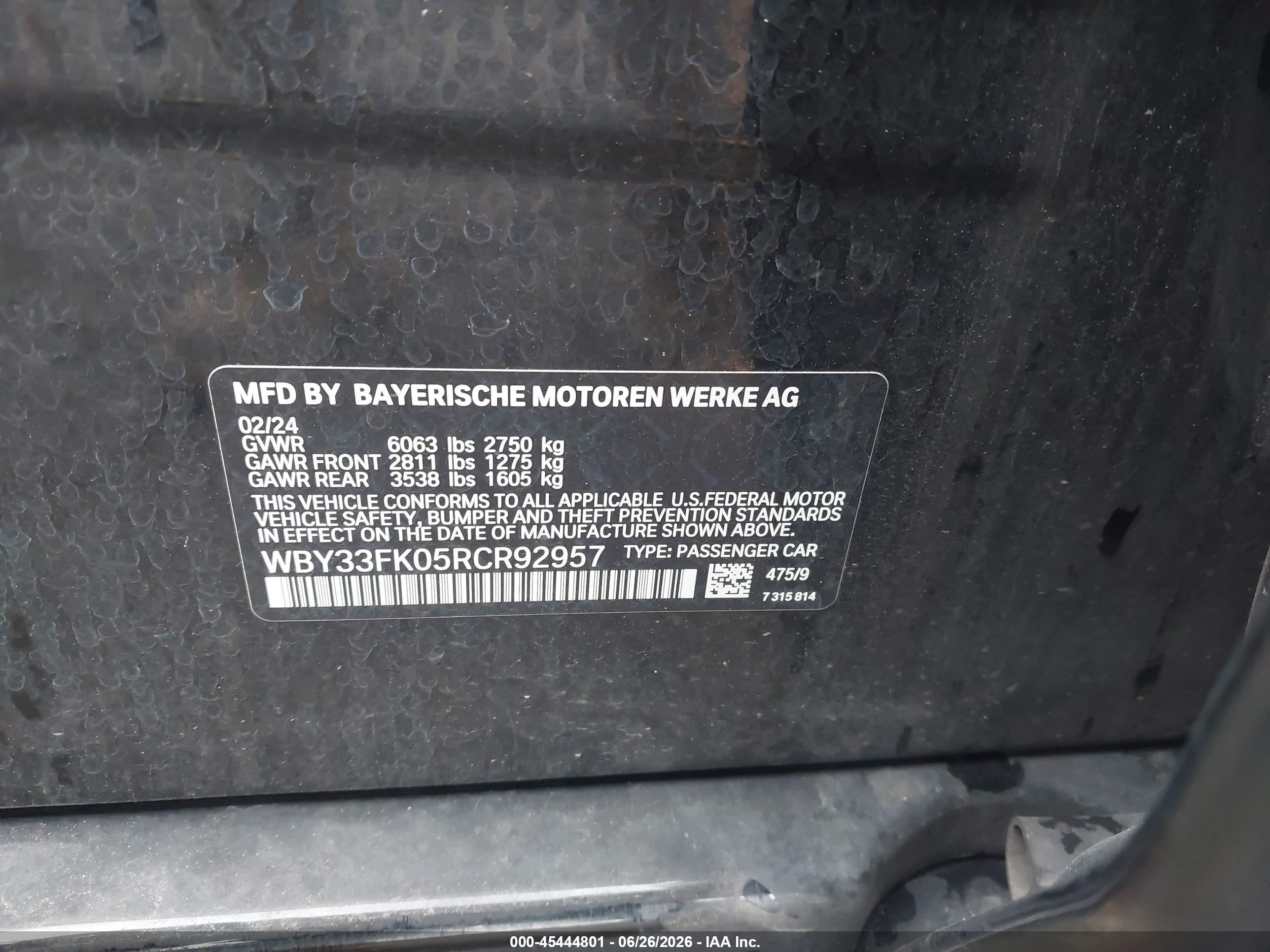 2024 BMW i5 VIN WBY33FK05RCR92957 IAAI salvage auction — Front End, Salvage (New Jersey), sold $28,000 on 2026-09-06 (photo 9)