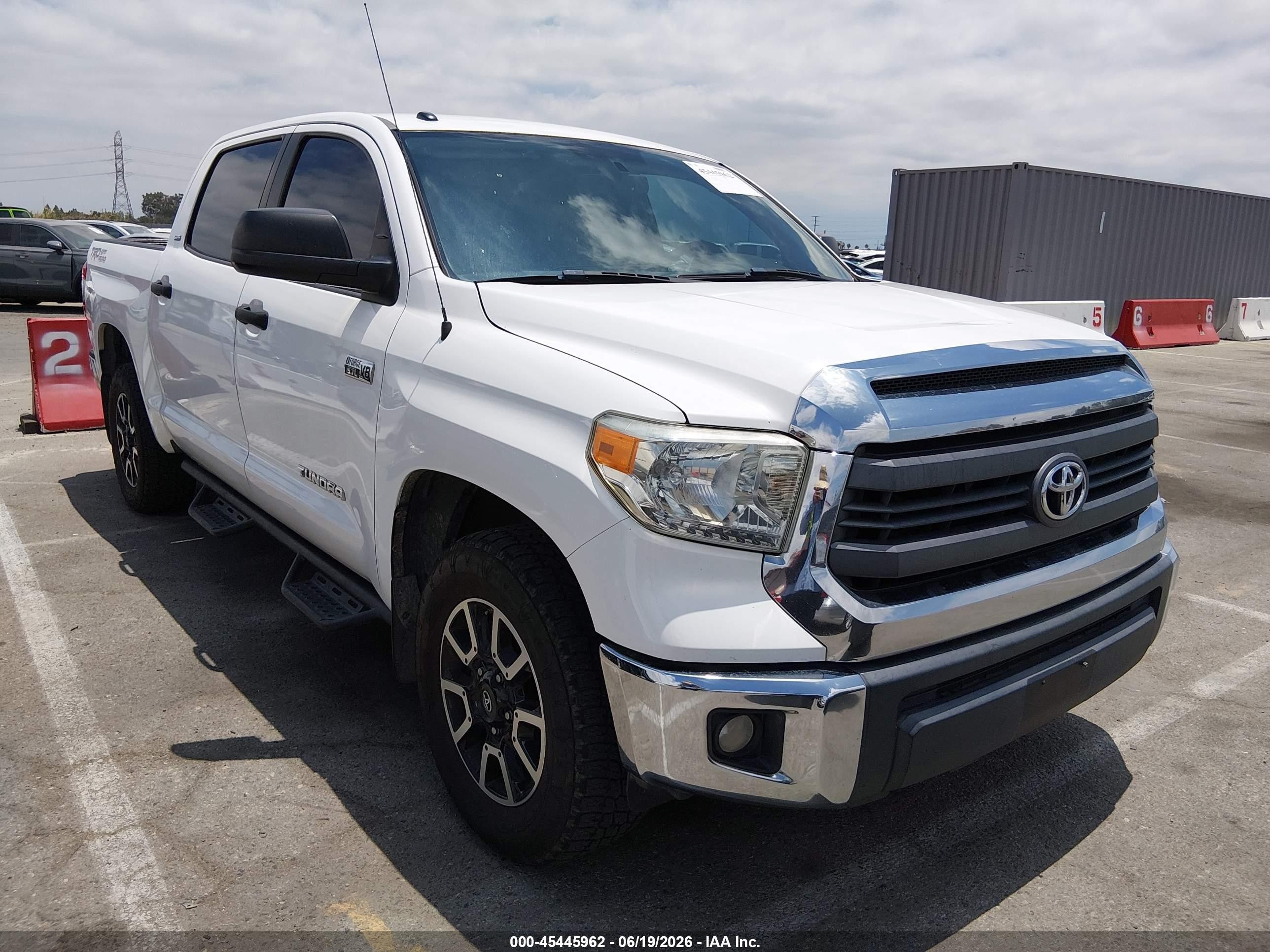2014 Toyota Tundra VIN 5TFEY5F11EX150984 IAAI salvage auction — Normal Wear, Clear - Dealer Only (California), sold $9,050 on 2026-07-09 (photo 1)