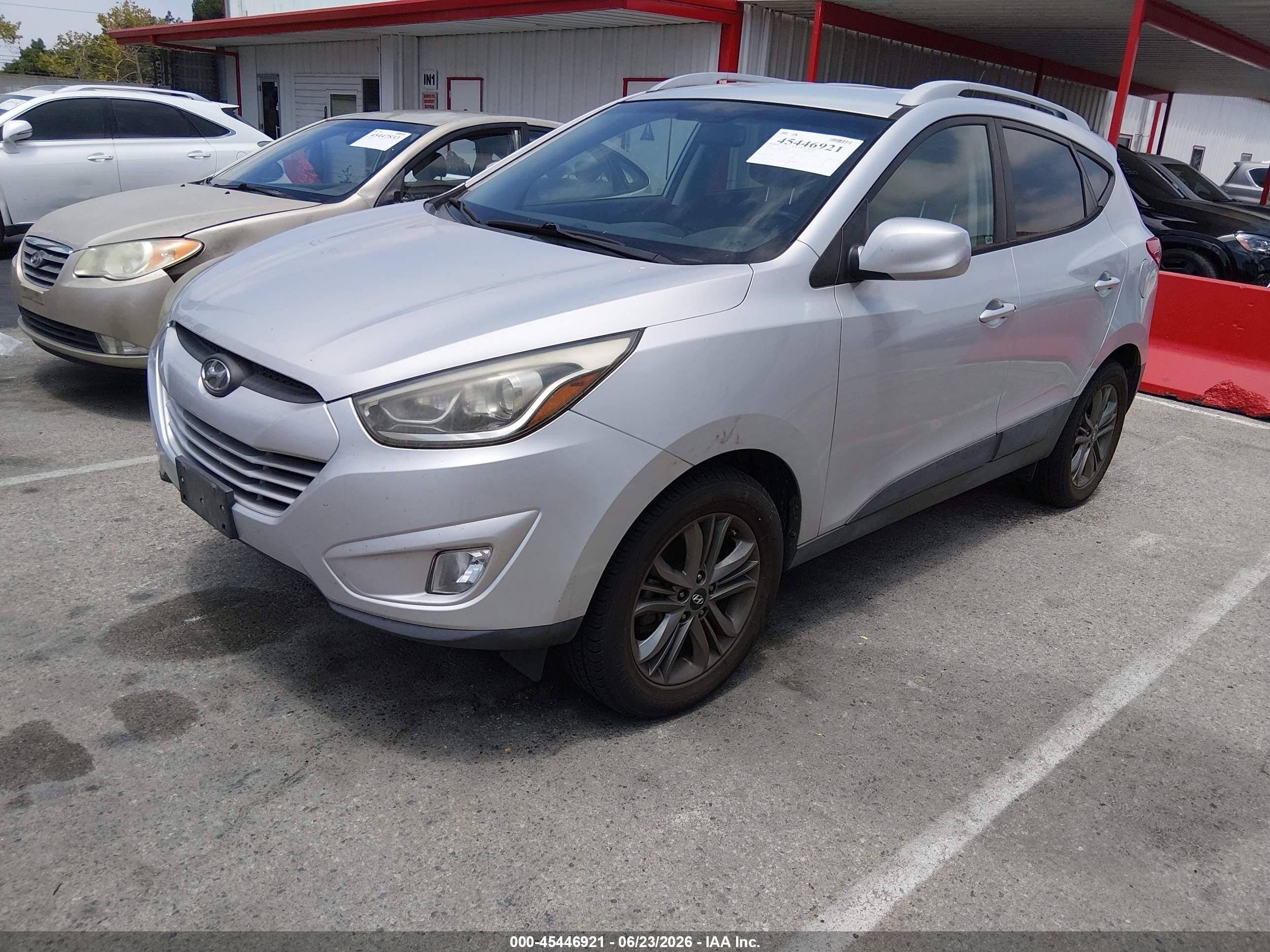 2014 Hyundai Tucson VIN KM8JU3AG6EU922032 IAAI salvage auction — Normal Wear, Clear - Dealer Only (California), sold $2,325 on 2026-07-09 (photo 2)