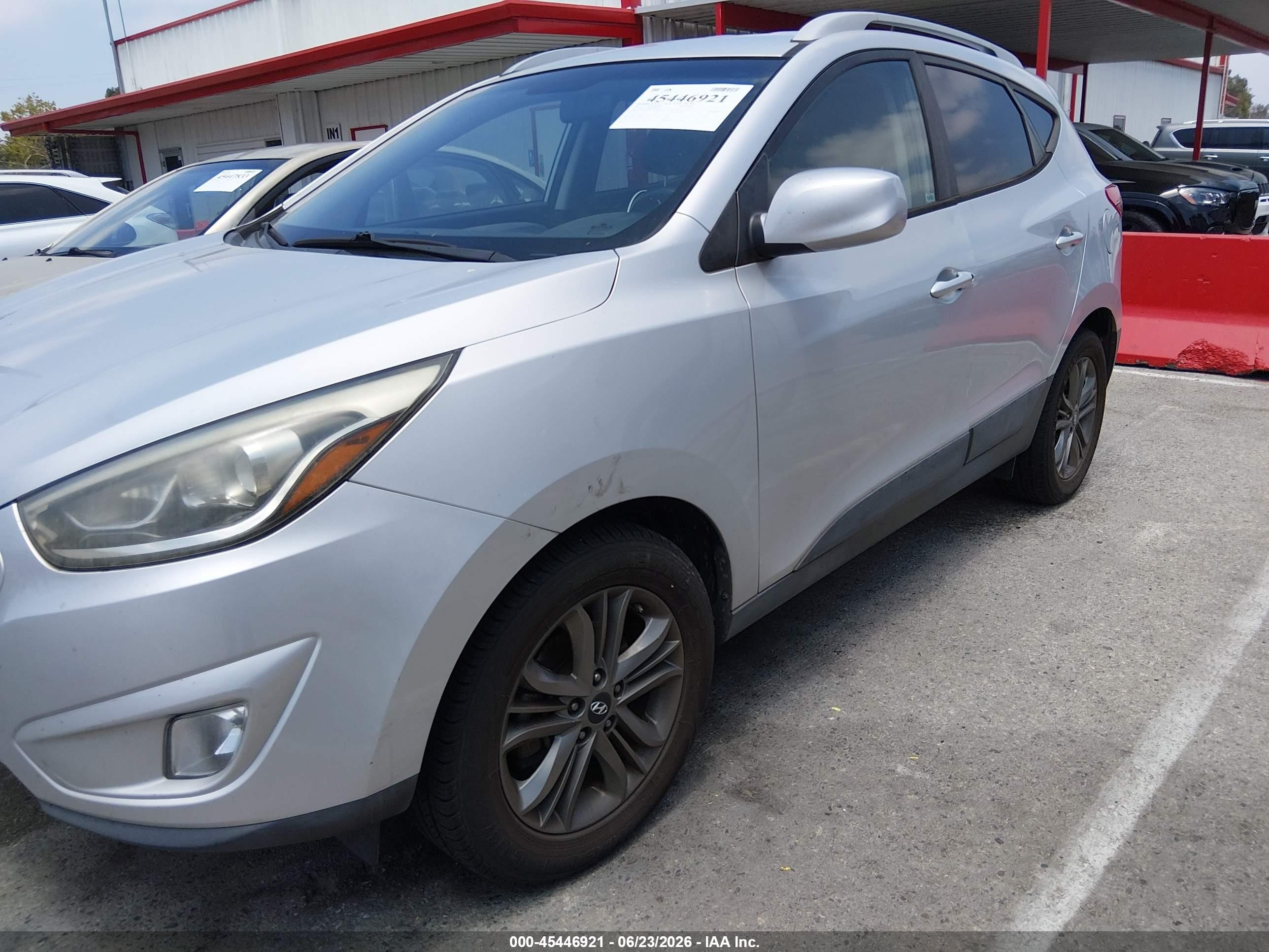 2014 Hyundai Tucson VIN KM8JU3AG6EU922032 IAAI salvage auction — Normal Wear, Clear - Dealer Only (California), sold $2,325 on 2026-07-09 (photo 6)