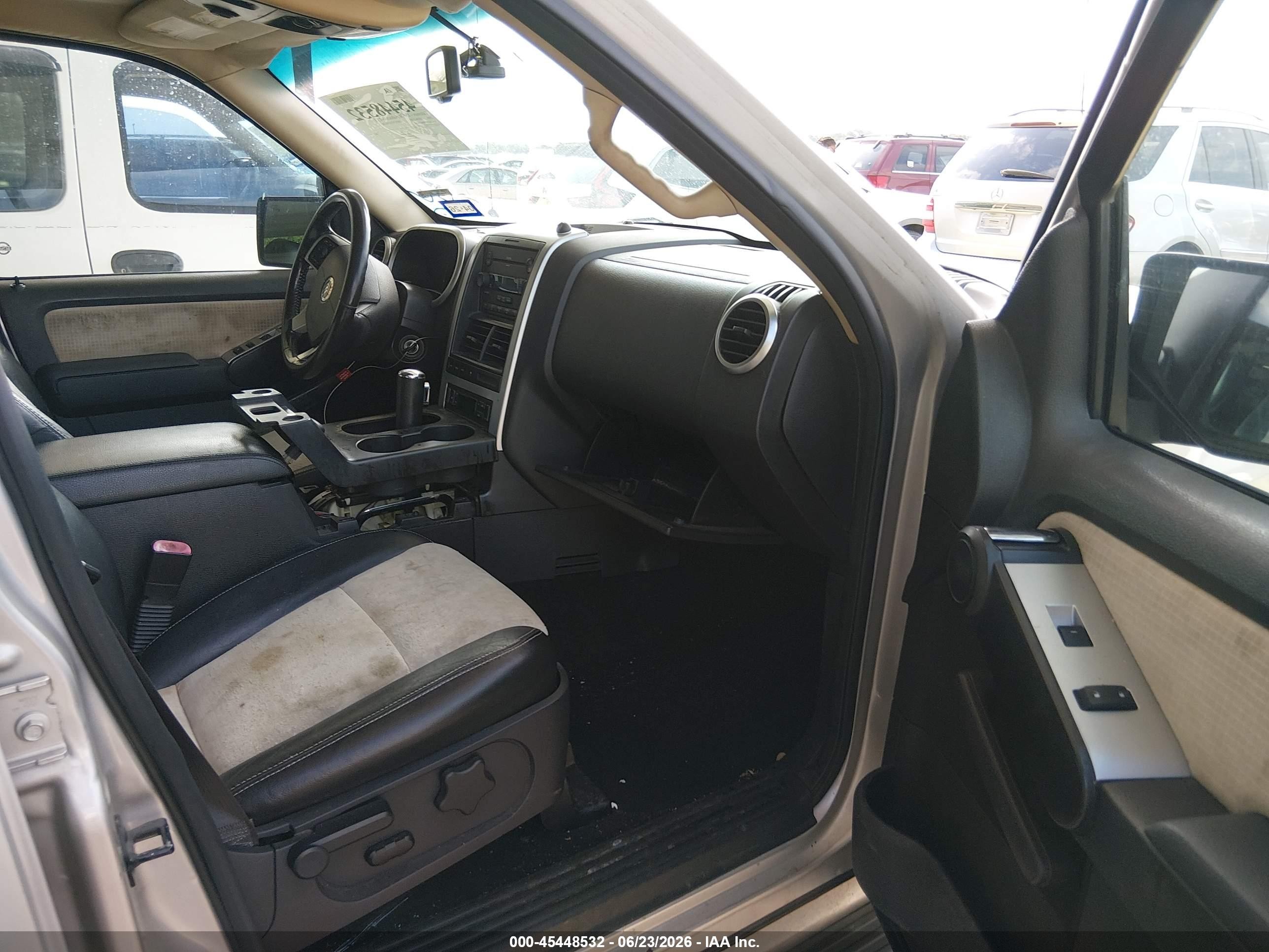 2006 Mercury Mountaineer VIN 4M2EU48886UJ00564 IAAI salvage auction — Normal Wear, Original (Texas), sold $600 on 2026-07-13 (photo 5)