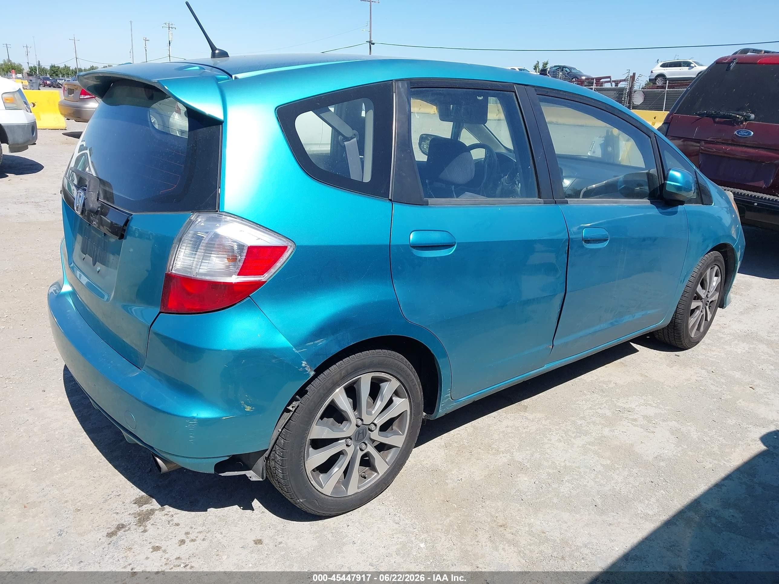 2013 Honda Fit VIN JHMGE8H56DC050578 IAAI salvage auction — Normal Wear, Clear - Dealer Only (California), sold $475 on 2026-07-09 (photo 4)