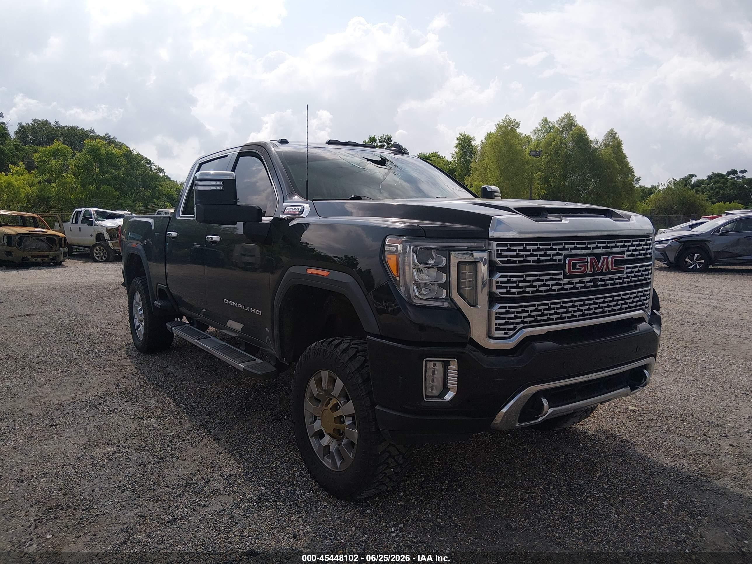 2020 GMC Sierra 3500 HD VIN 1GT49WEYXLF118986 — IAAI salvage auction photo