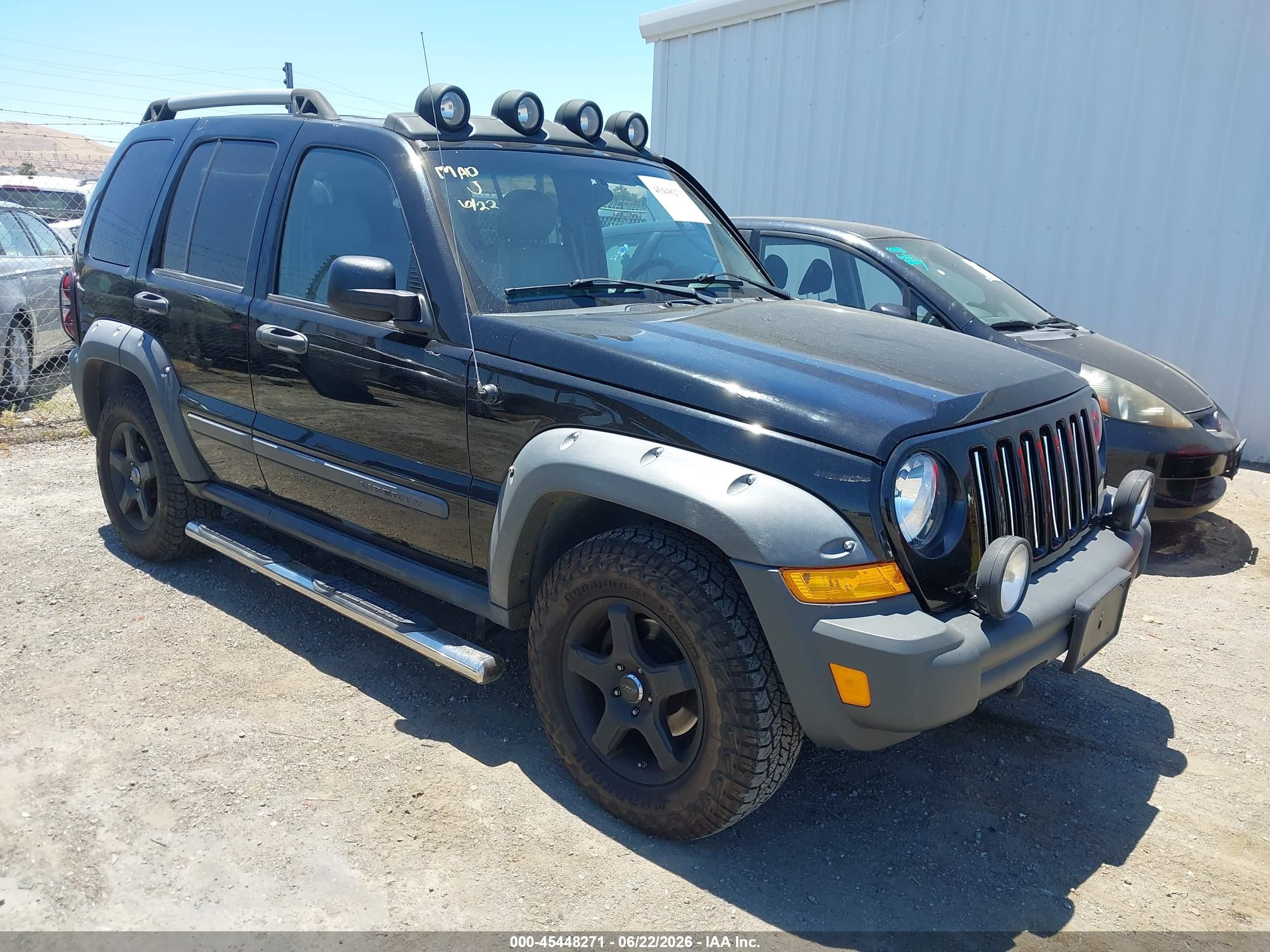 2006 Jeep Liberty VIN 1J4GL38K96W127911 IAAI salvage auction — Side, Salvage (California), sold $750 on 2026-07-09 (photo 1)