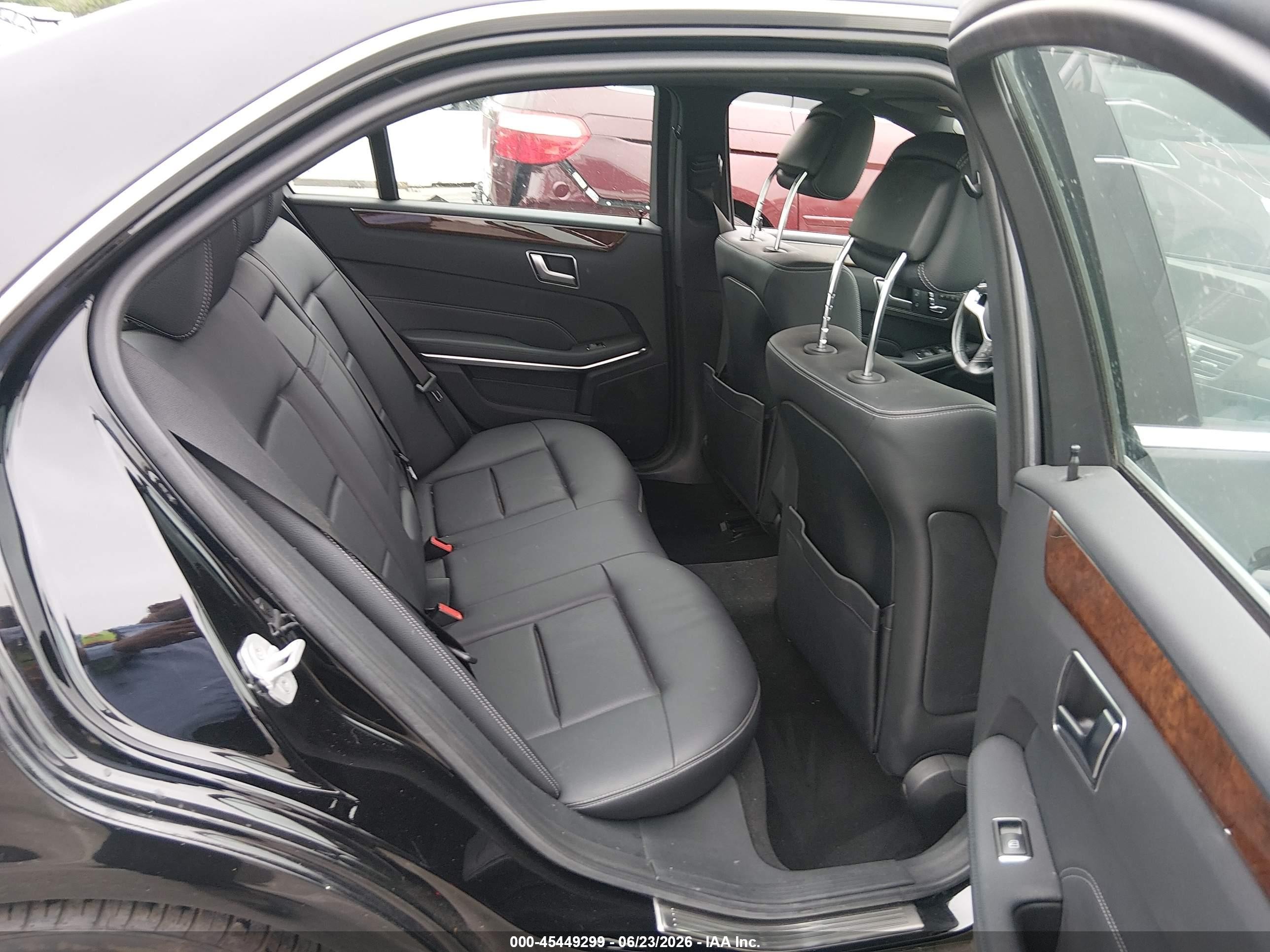 2014 Mercedes-Benz E-Class VIN WDDHF5KB3EA784730 IAAI salvage auction — Unknown, Salvage (California), sold $3,050 on 2026-07-09 (photo 8)