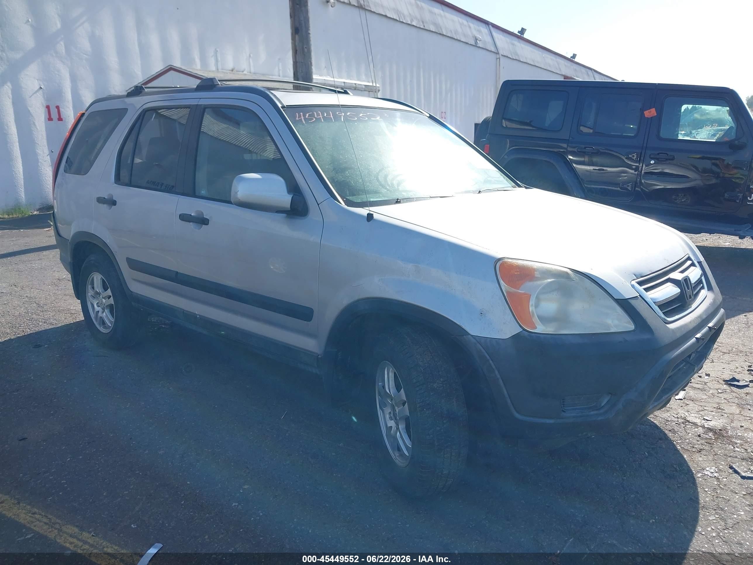 2002 Honda CR-V VIN JHLRD78822C079805 IAAI salvage auction — Normal Wear, Clear-Dealer Only (Washington), sold $225 on 2026-07-09 (photo 1)