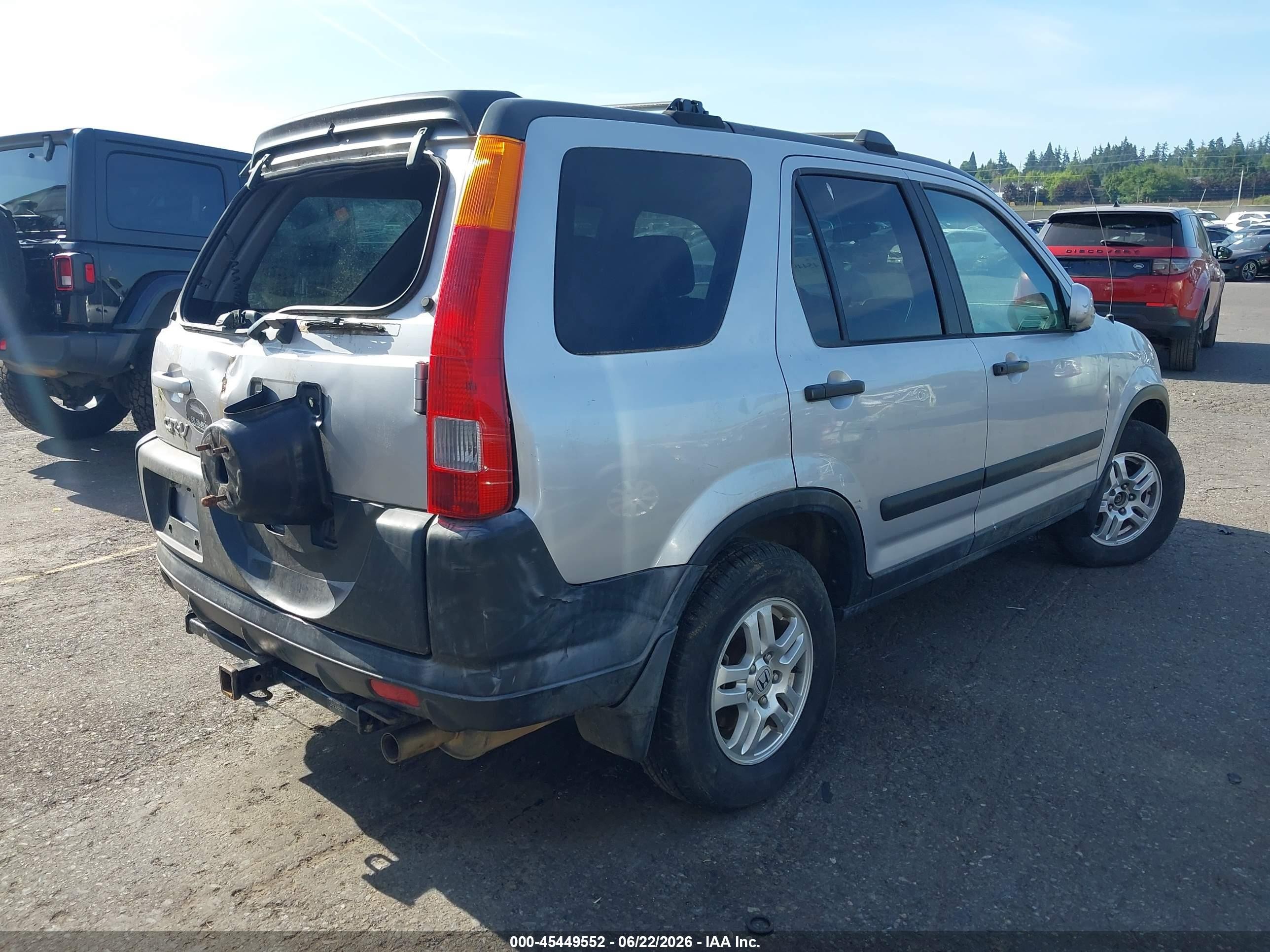 2002 Honda CR-V VIN JHLRD78822C079805 IAAI salvage auction — Normal Wear, Clear-Dealer Only (Washington), sold $225 on 2026-07-09 (photo 4)