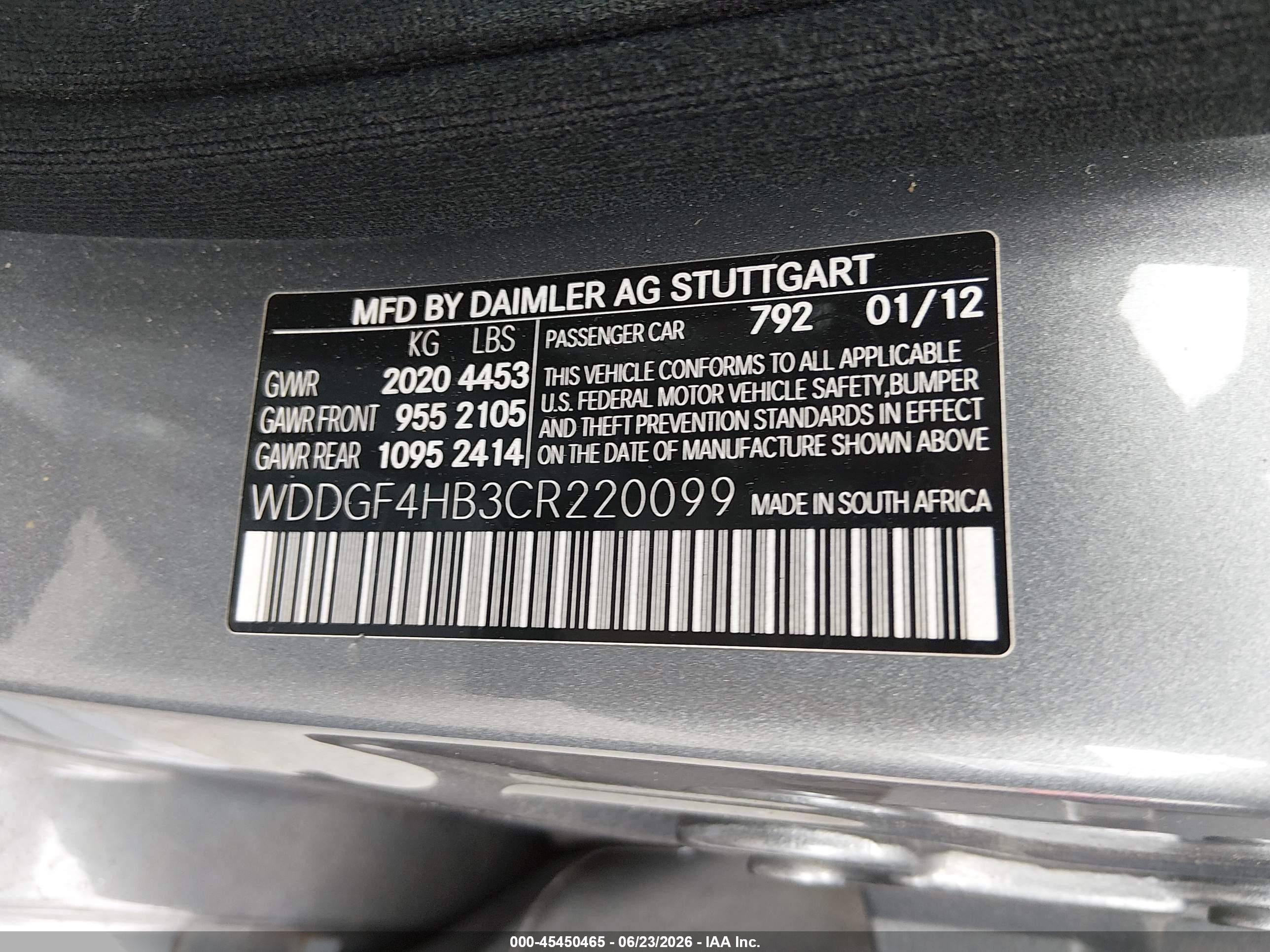 2012 Mercedes-Benz C-Class VIN WDDGF4HB3CR220099 IAAI salvage auction — Normal Wear, Clear - Dealer Only (California), sold $1,175 on 2026-07-06 (photo 9)