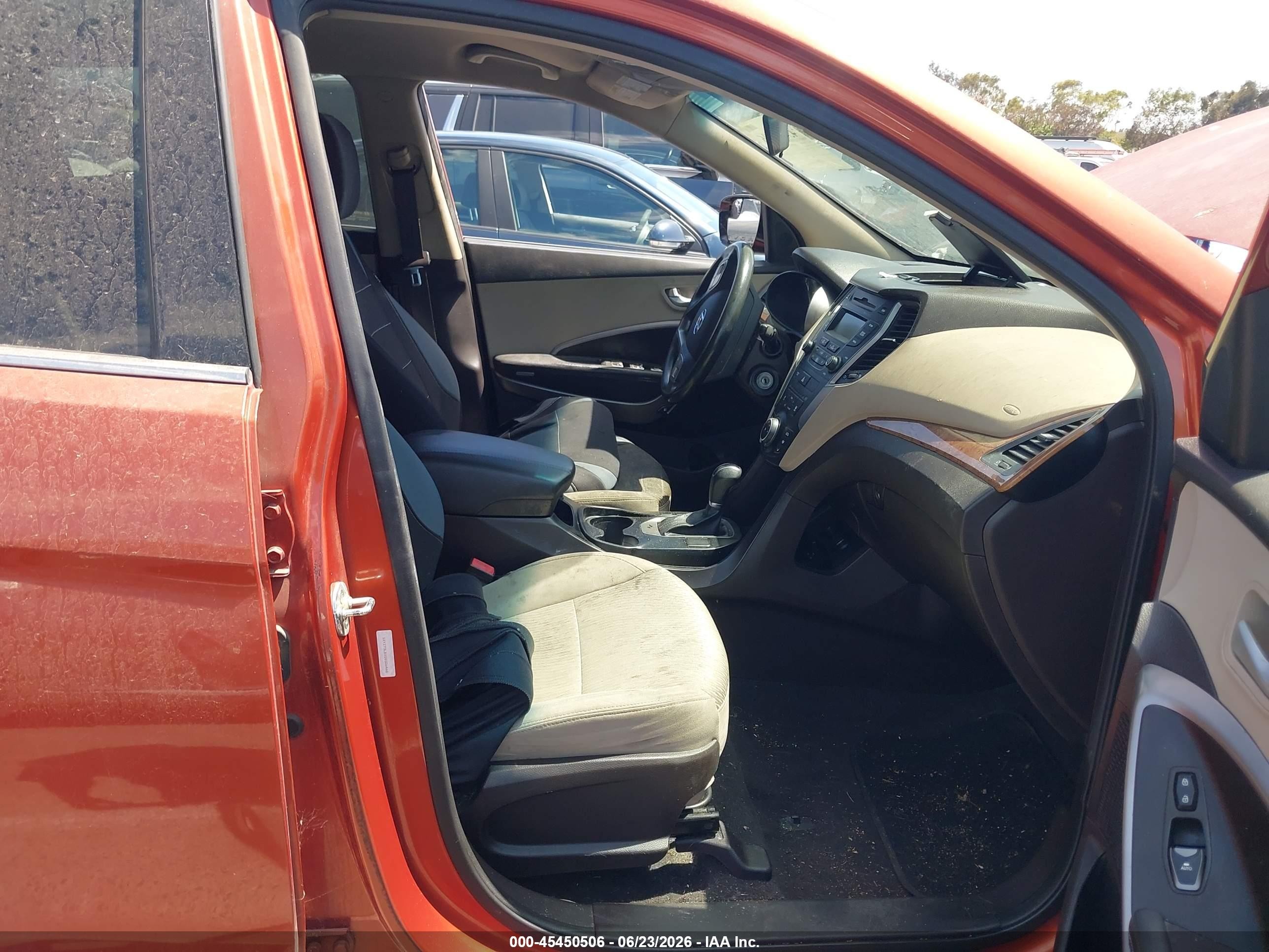 2016 Hyundai Santa Fe VIN 5XYZT3LBXGG326468 IAAI salvage auction — Normal Wear, Clear - Dealer Only (California), sold $350 on 2026-07-02 (photo 5)