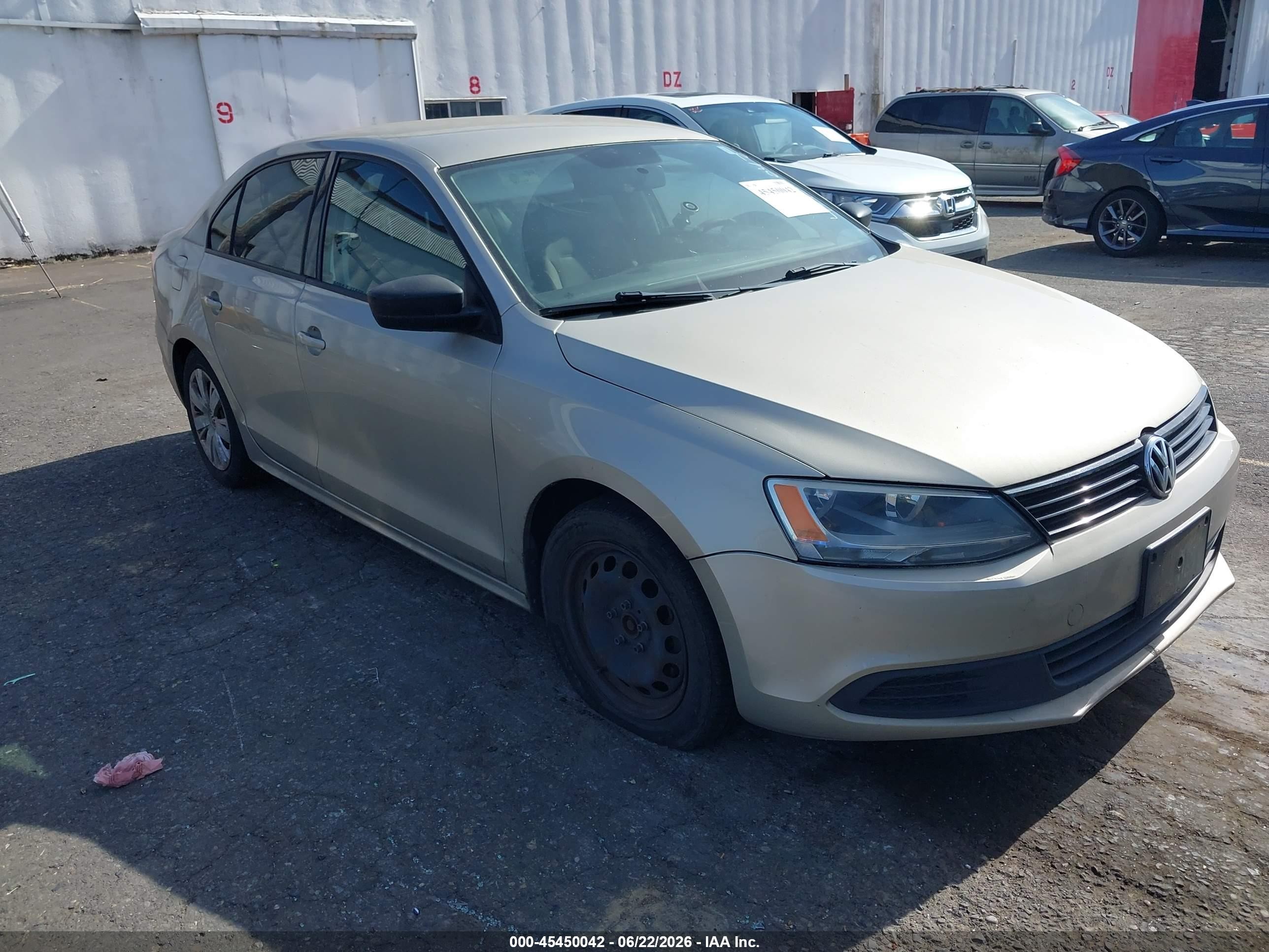 2013 Volkswagen Jetta VIN 3VW2K7AJ4DM218218 IAAI salvage auction — Normal Wear, Clear-Dealer Only (Oregon), sold $375 on 2026-07-09 (photo 1)