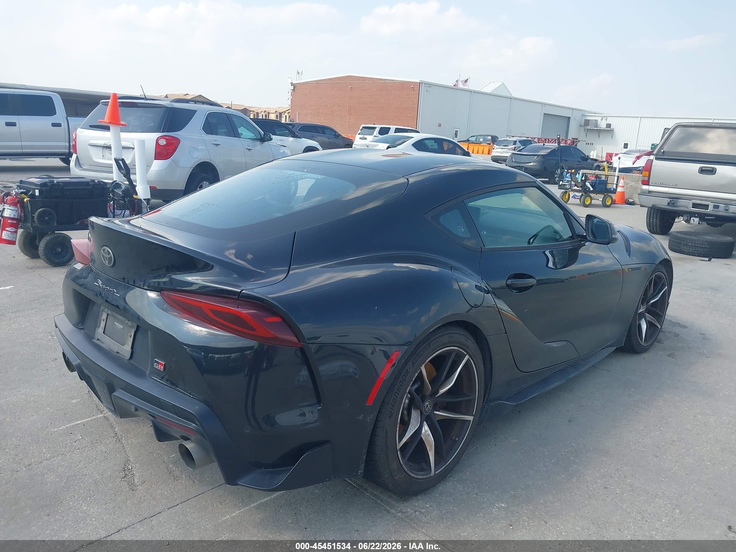 2021 Toyota Supra VIN WZ1DB0C02MW039569 IAAI salvage auction — Water/Flood, Salvage (Texas), sold $21,300 on 2026-08-12 (photo 4)
