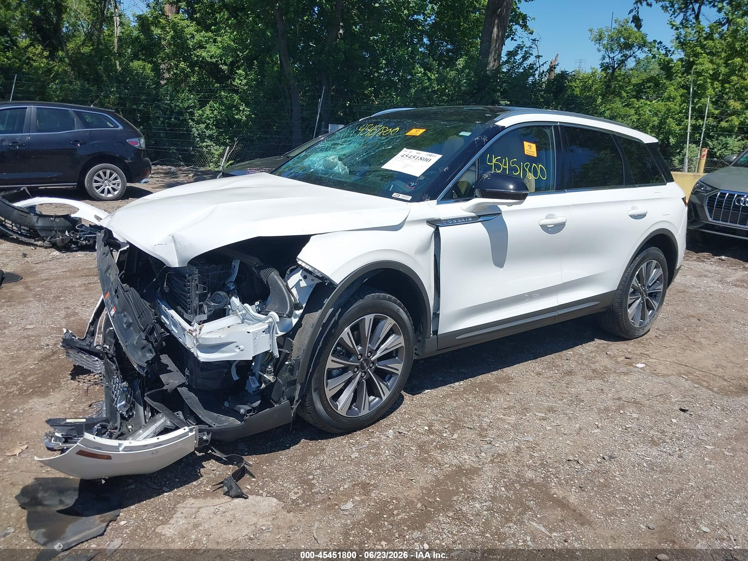 2022 Lincoln Corsair VIN 5LMCJ2C93NUL17201 IAAI salvage auction — Front End, Salvage (Indiana), sold $1,950 on 2026-09-09 (photo 2)