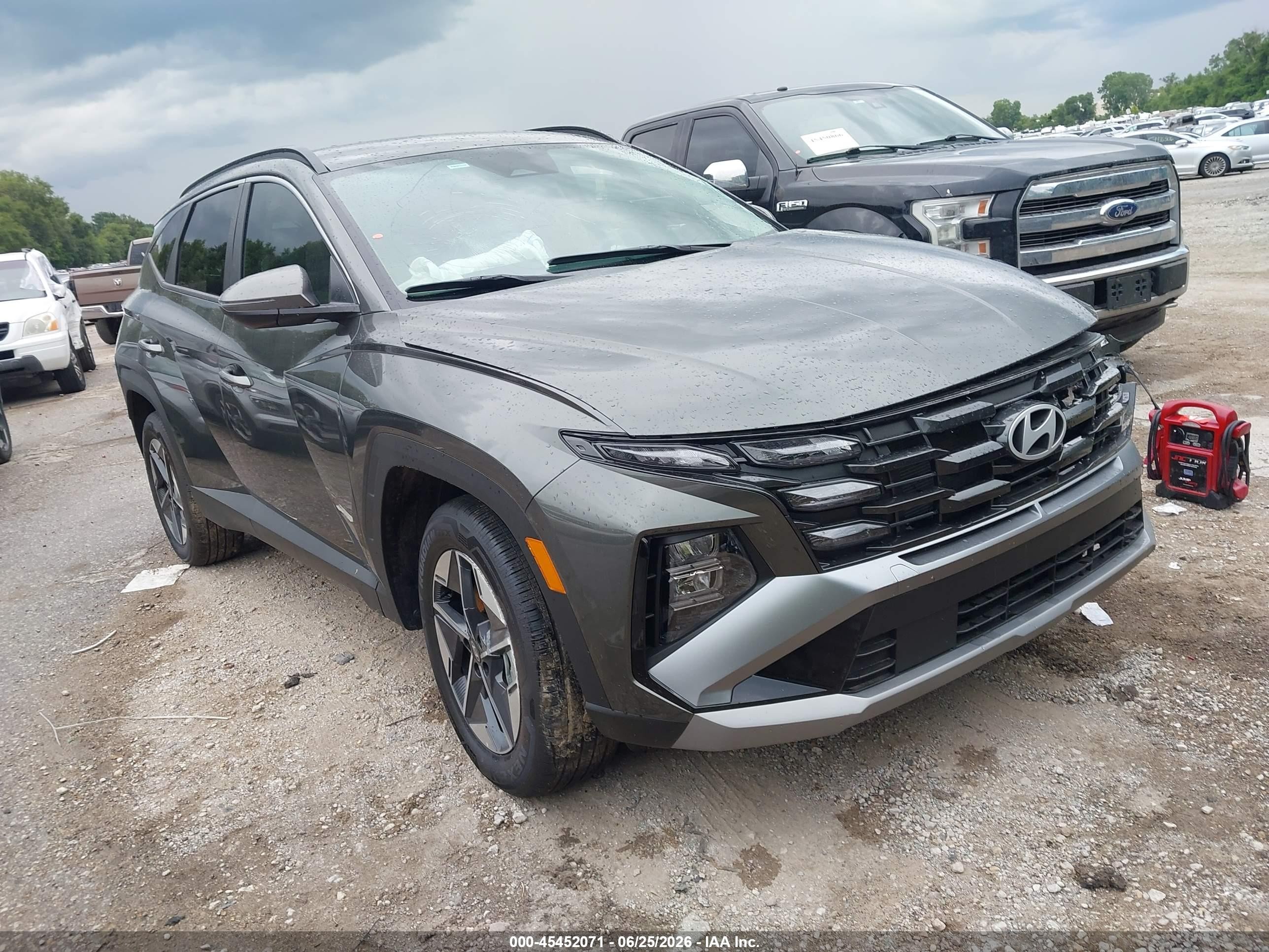 2026 Hyundai Tucson Hybrid VIN KM8JCDD17TU450078 — IAAI salvage auction photo